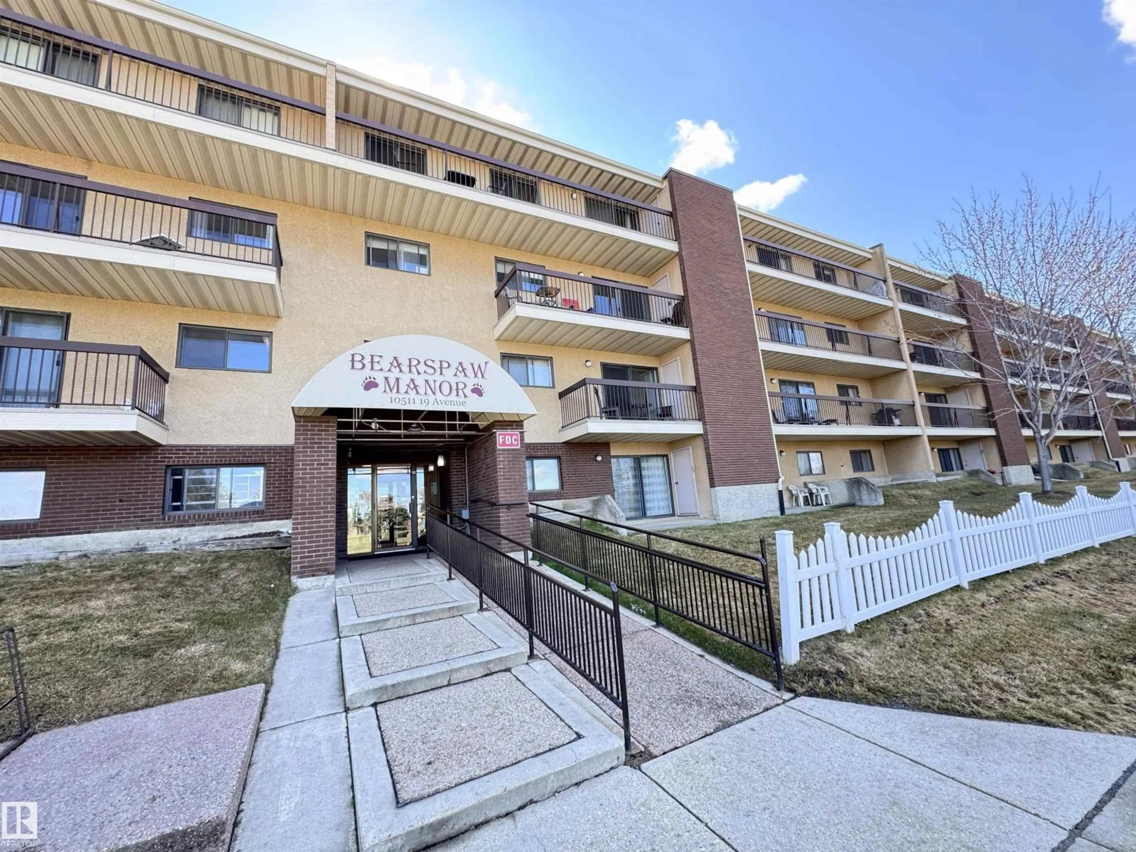 Unknown for #110 - 10511 19 AV, Edmonton Alberta T6T5S8