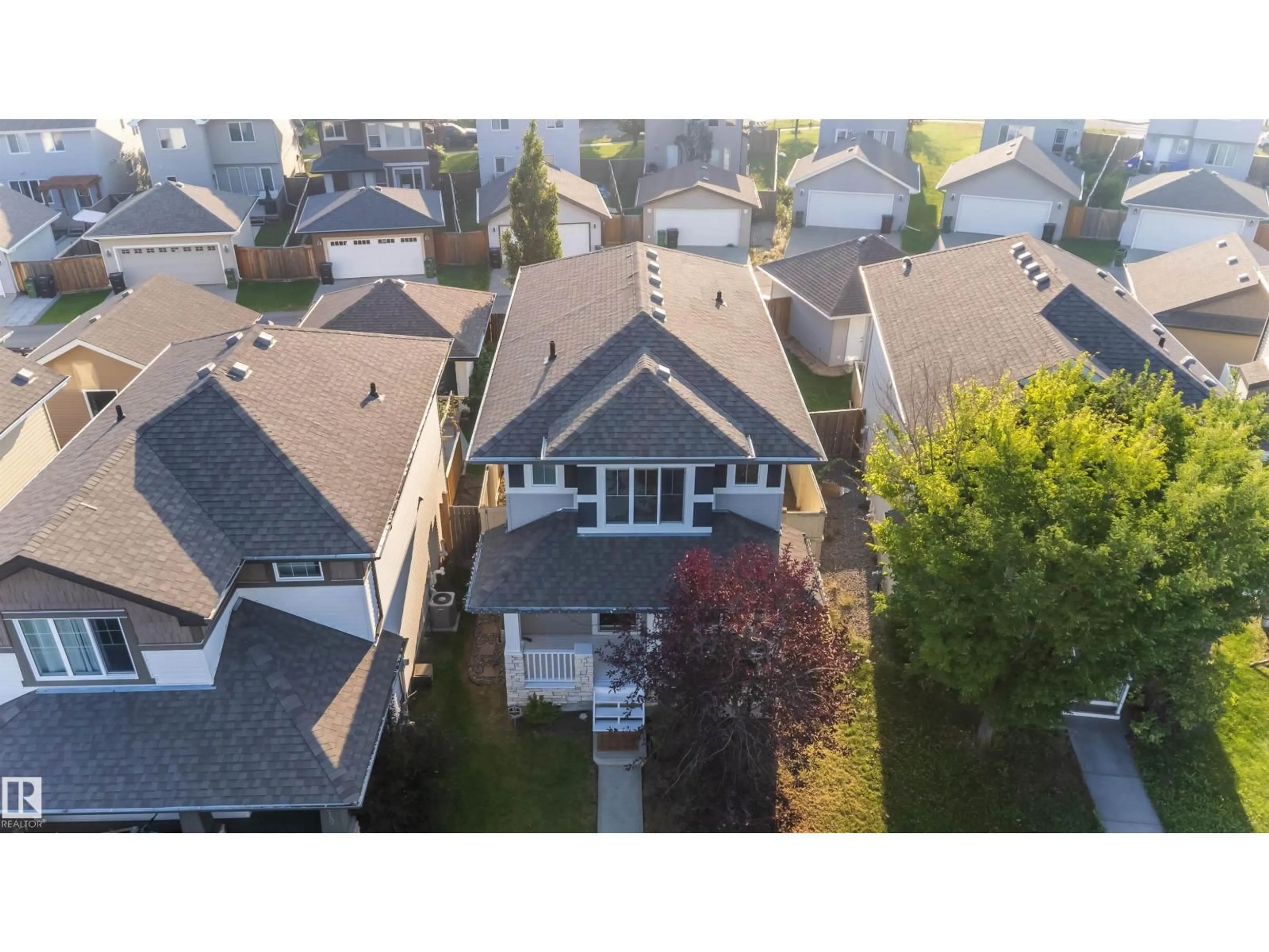 A pic from outside/outdoor area/front of a property/back of a property/a pic from drone, unknown for SW - 1023 160 ST, Edmonton Alberta T6W2H6