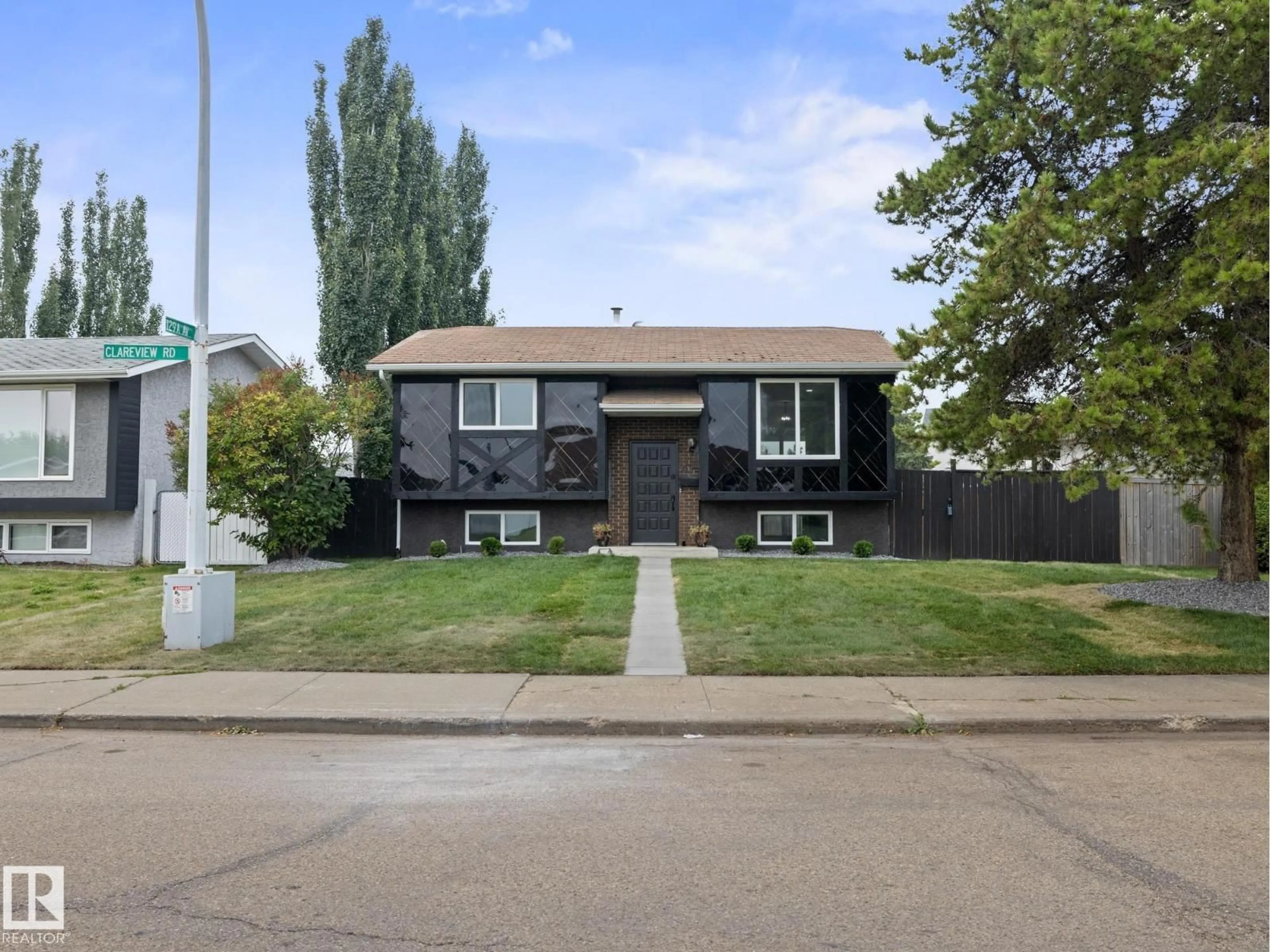 Home with brick exterior material, street for 47 CLAREVIEW RD, Edmonton Alberta T5A3X2