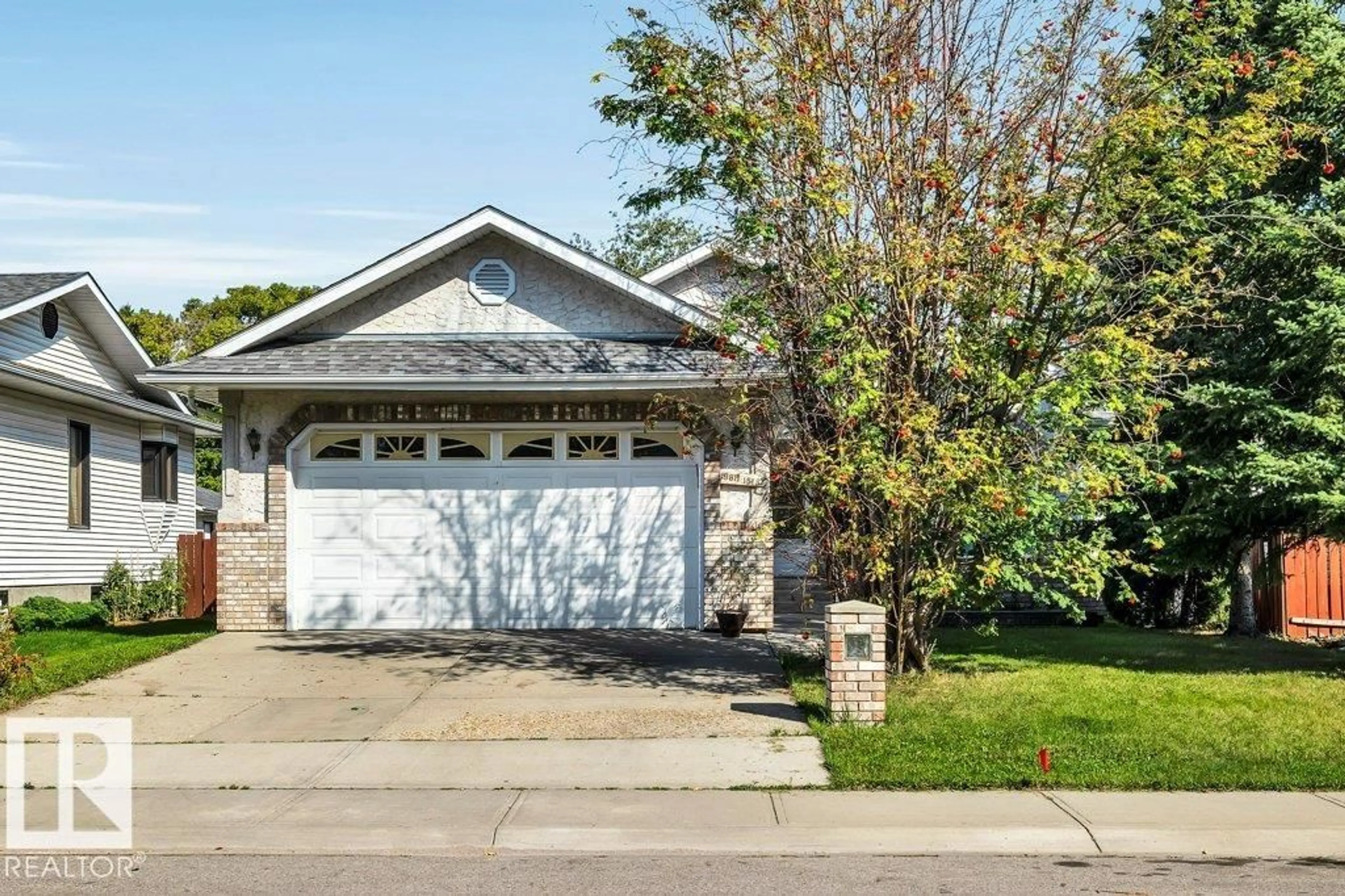 Unknown for 9811 151 ST, Edmonton Alberta T5P1S9