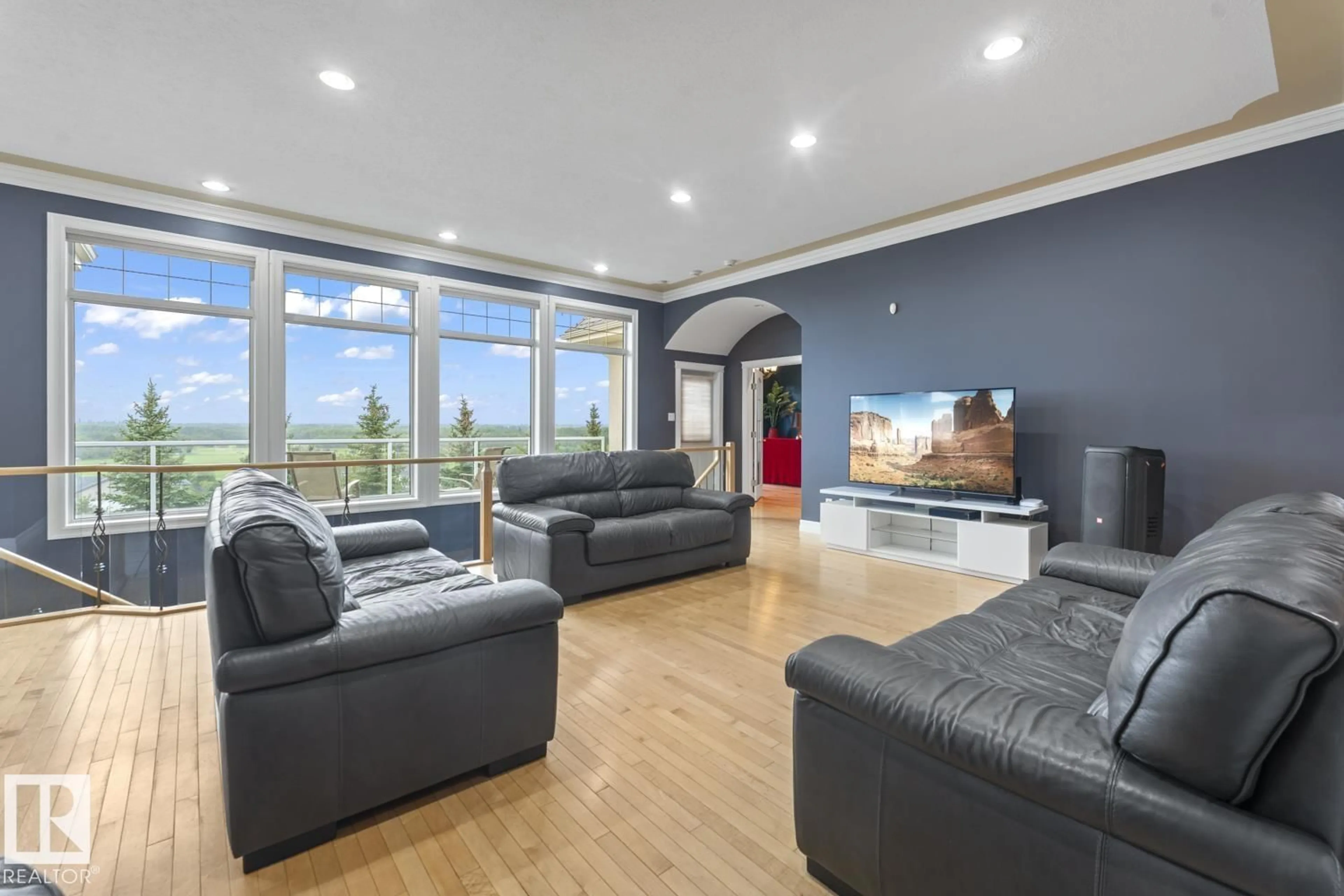 Living room with furniture, unknown for 3006 WAYNE WY, Cold Lake Alberta T9M1P8