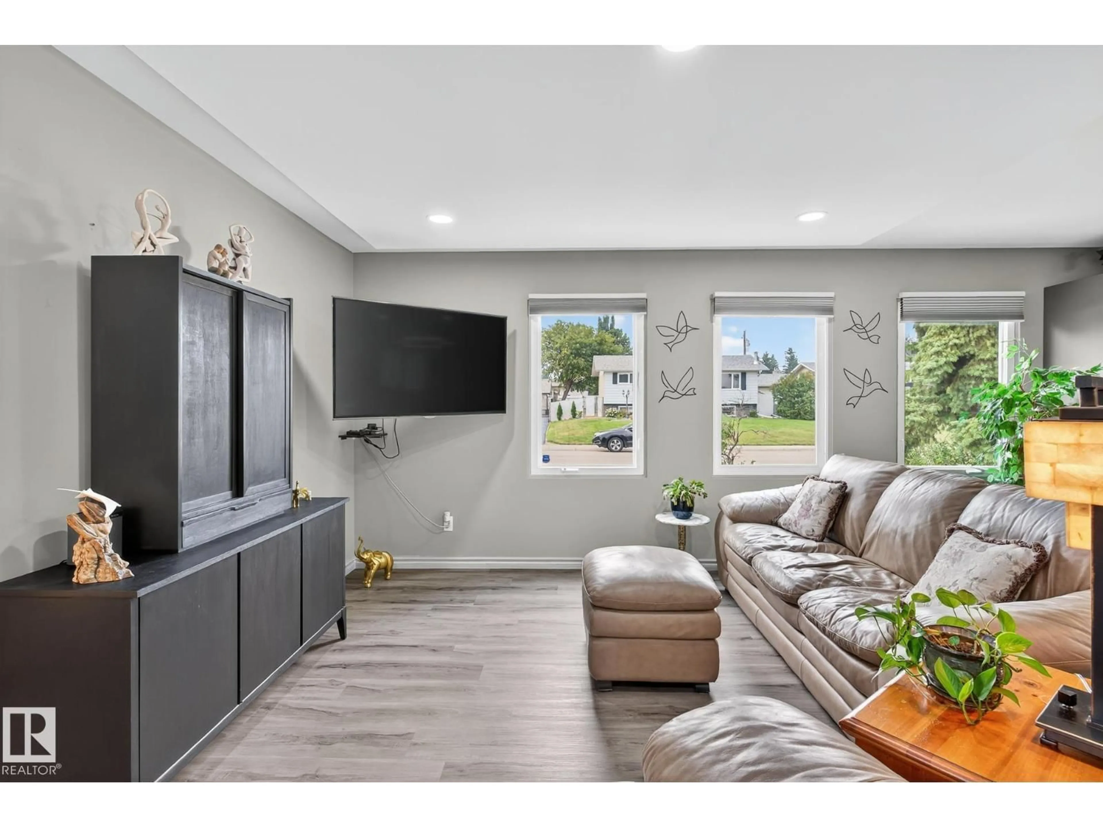 Unknown for 23 LINDEN ST, Spruce Grove Alberta T7X2G6