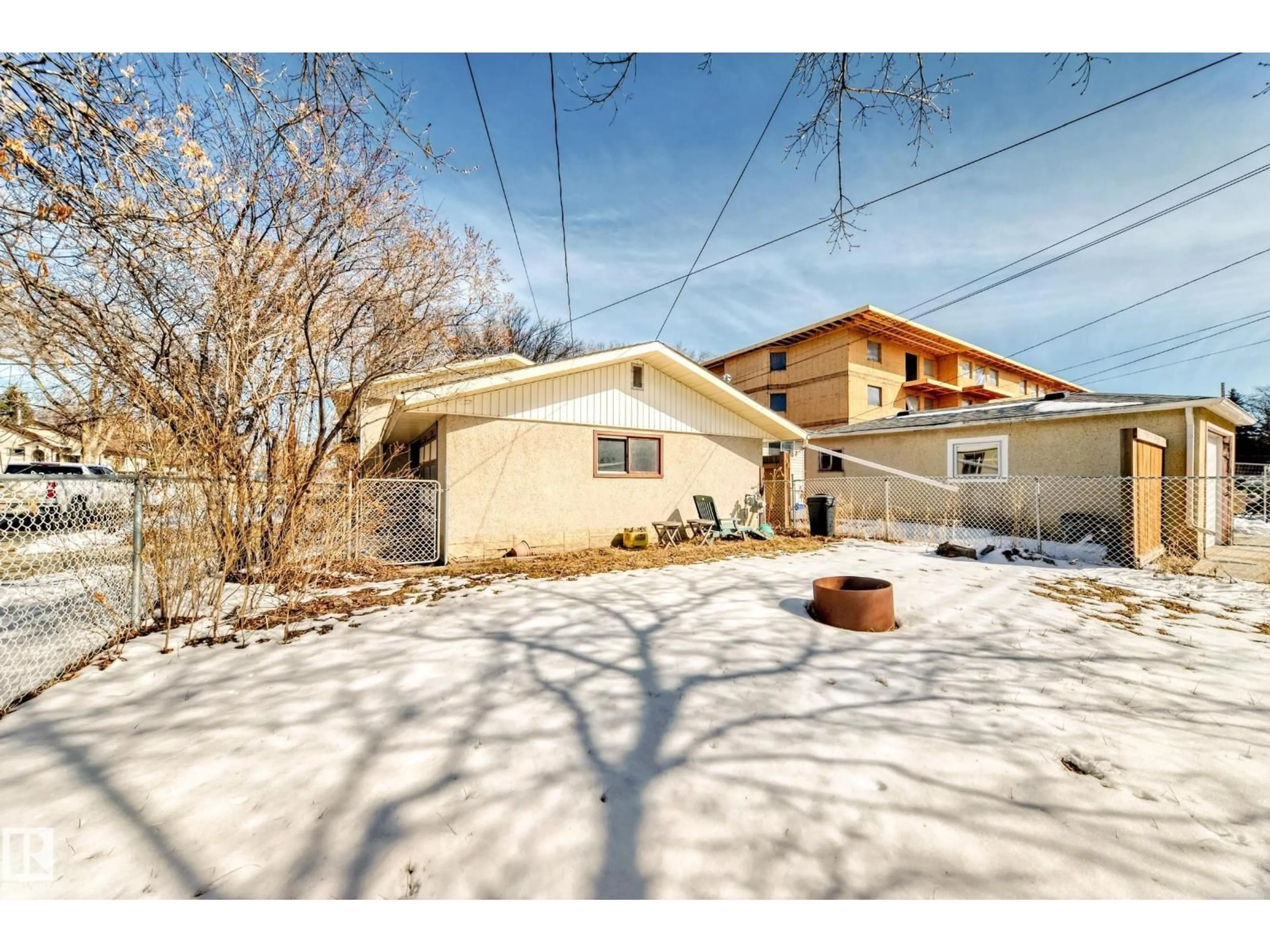 Unknown for NW - 7807 108 ST, Edmonton Alberta T6E4M1