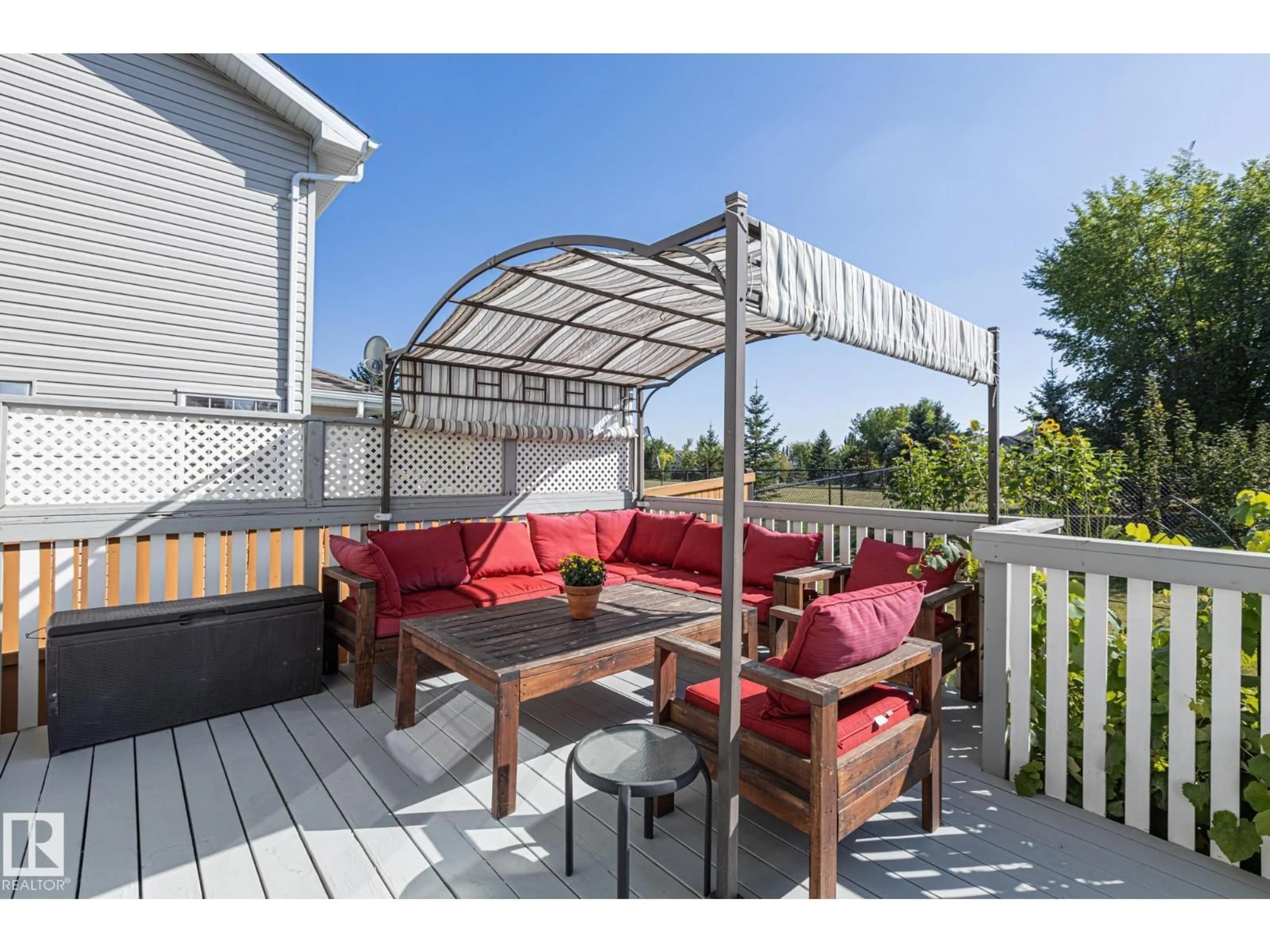 Patio, street for 101 NAPLES WY, St. Albert Alberta T8N7G2