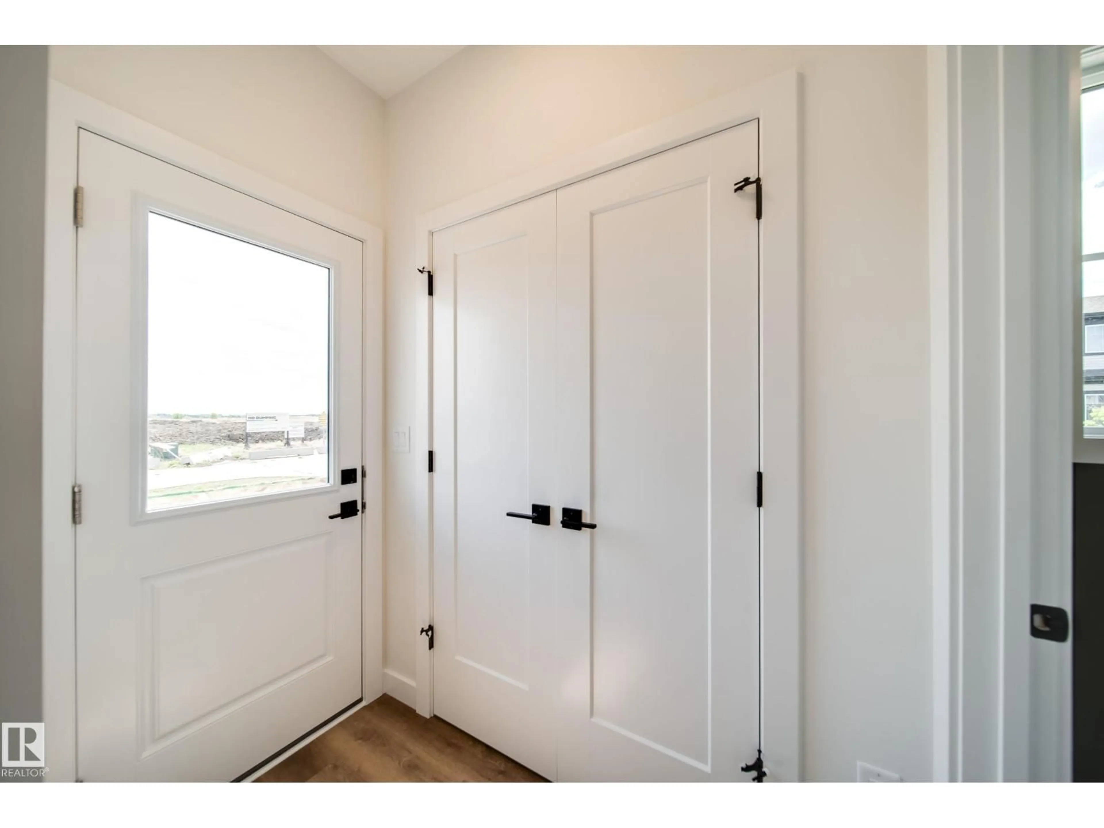 Indoor entryway for 61 SIENNA BV, Fort Saskatchewan Alberta T8L0W3