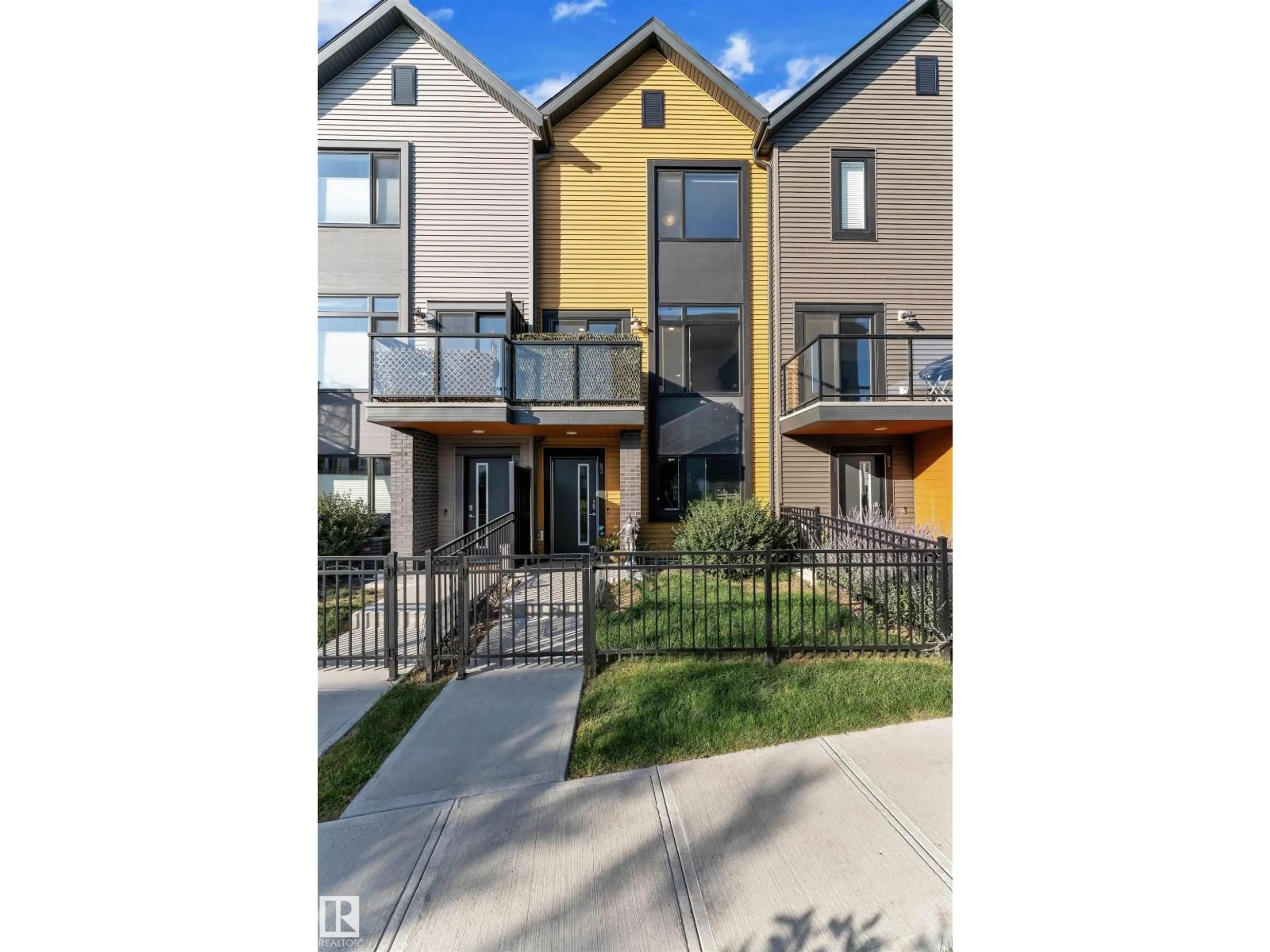 Unknown for 1010 - 83 RABBIT HILL RD, Edmonton Alberta T6W4G7