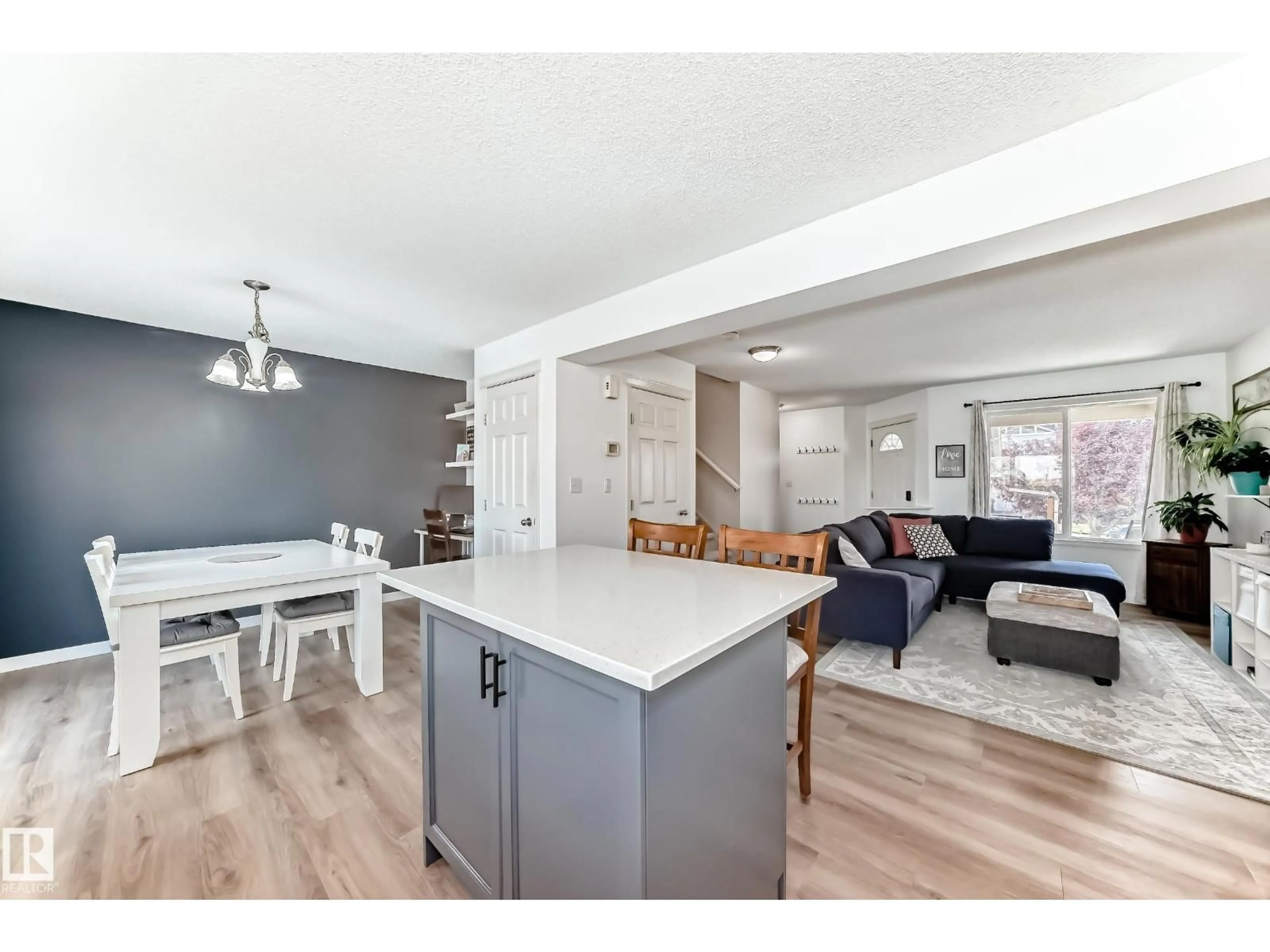 Open concept kitchen, wood/laminate floor for 246 SUMMERTON CR, Sherwood Park Alberta T8H2V6