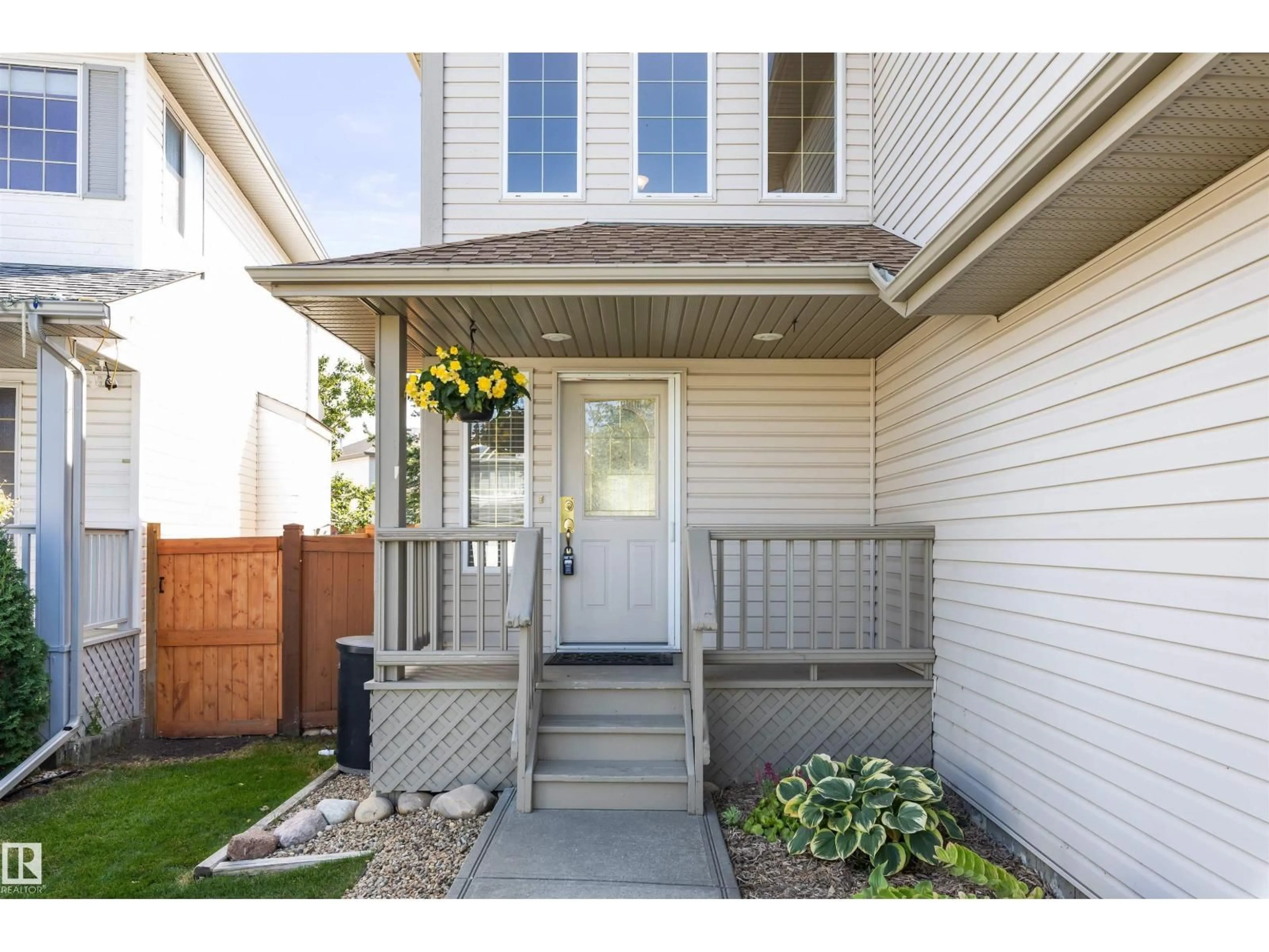 Unknown for 8811 174 AV, Edmonton Alberta T5Z3R4