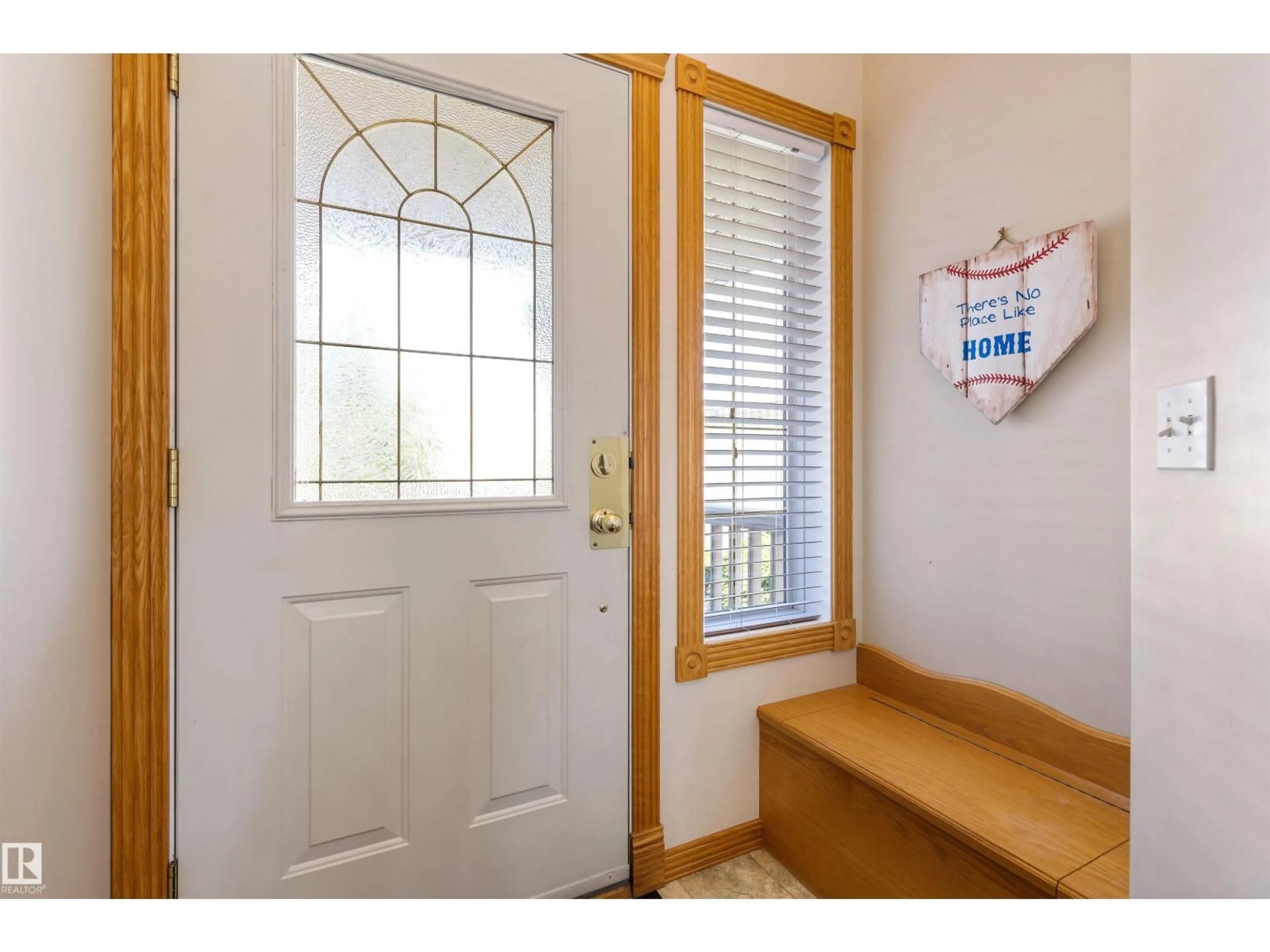 Indoor entryway for 8811 174 AV, Edmonton Alberta T5Z3R4