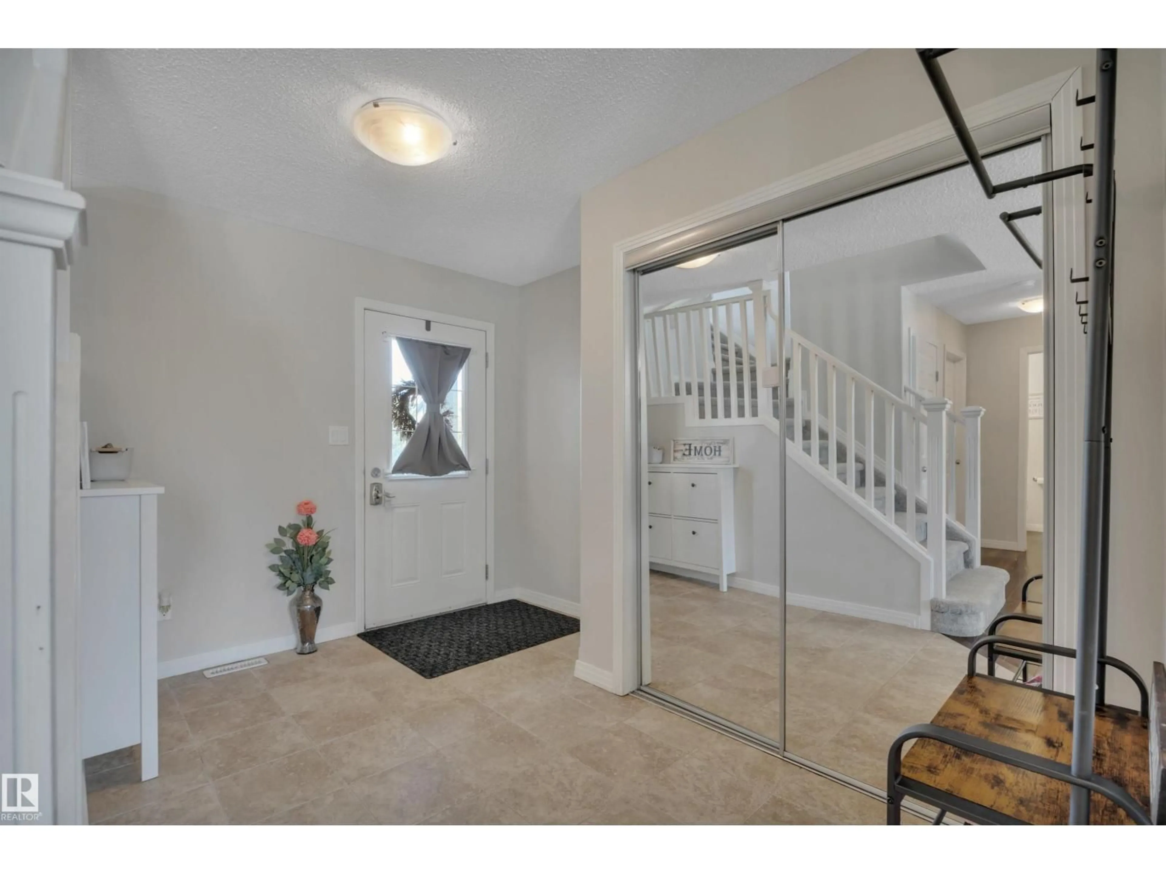 Indoor entryway for 203 AVENA CI, Leduc Alberta T9E0L7