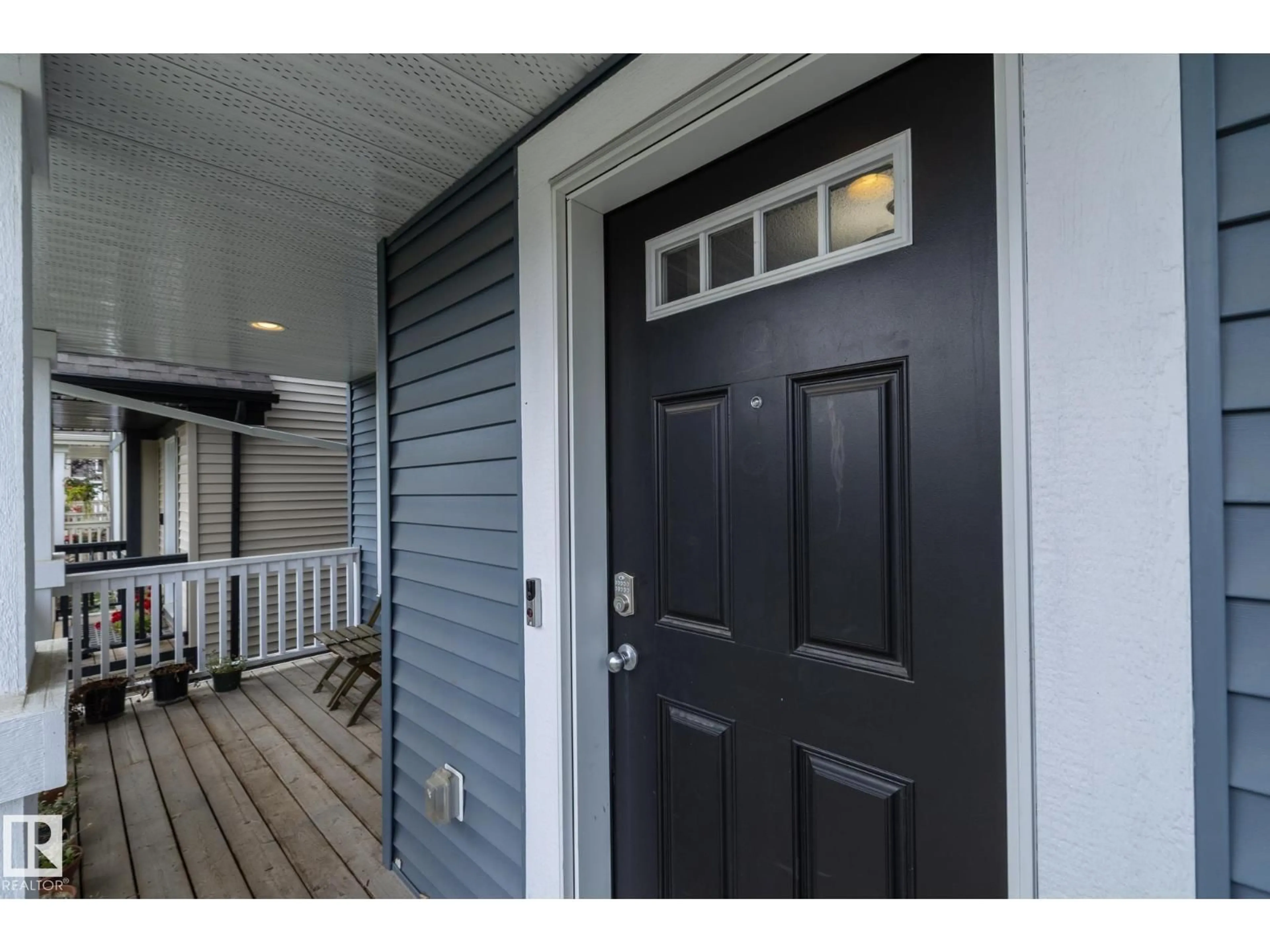 Indoor entryway for NW - 7712 EIFERT CR, Edmonton Alberta T6M0W2