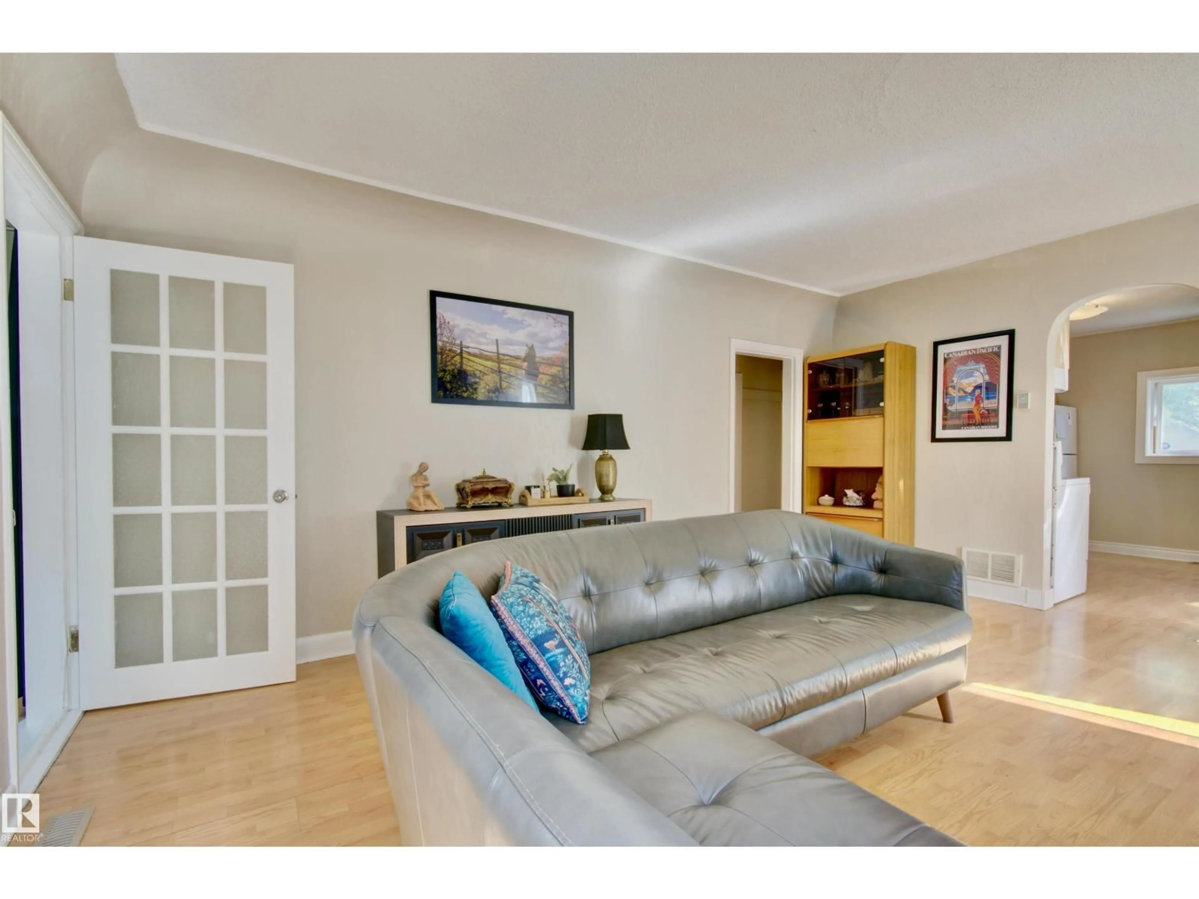 Living room with furniture, unknown for 11319 94 ST, Edmonton Alberta T5G1H2