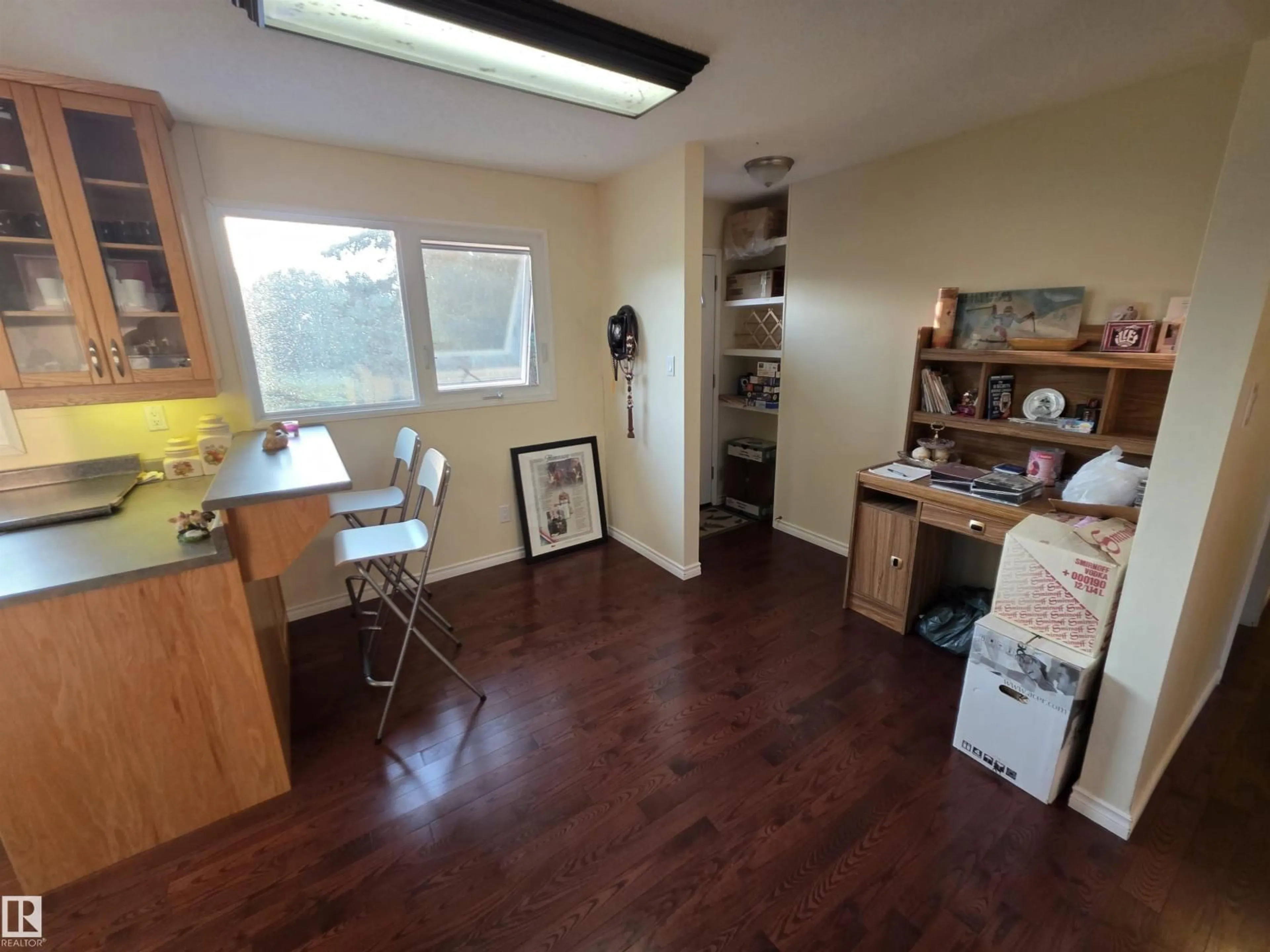 A pic of a room for 56418 RGE ROAD 35, Rural Lac Ste. Anne County Alberta T0E1A0