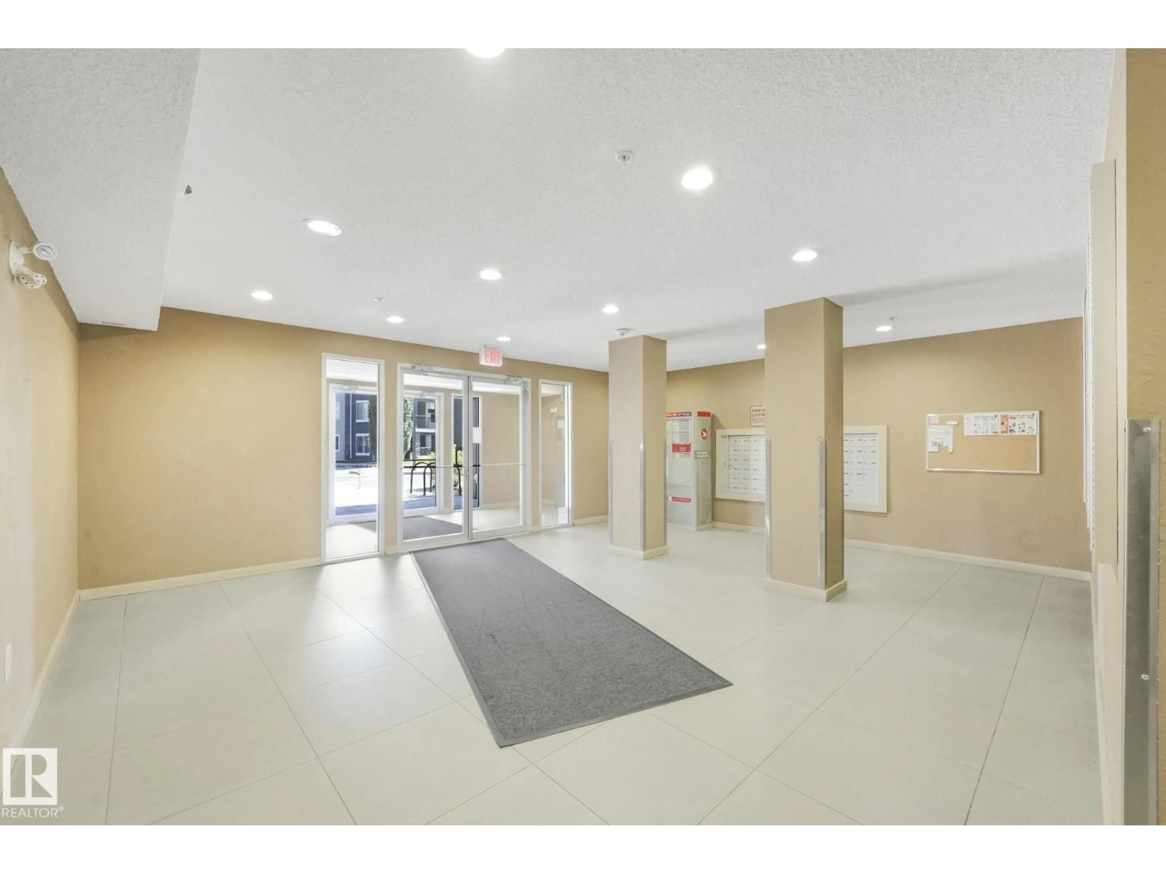 Indoor foyer for 214 - 1060 MCCONACHIE BV, Edmonton Alberta T5Y0W9