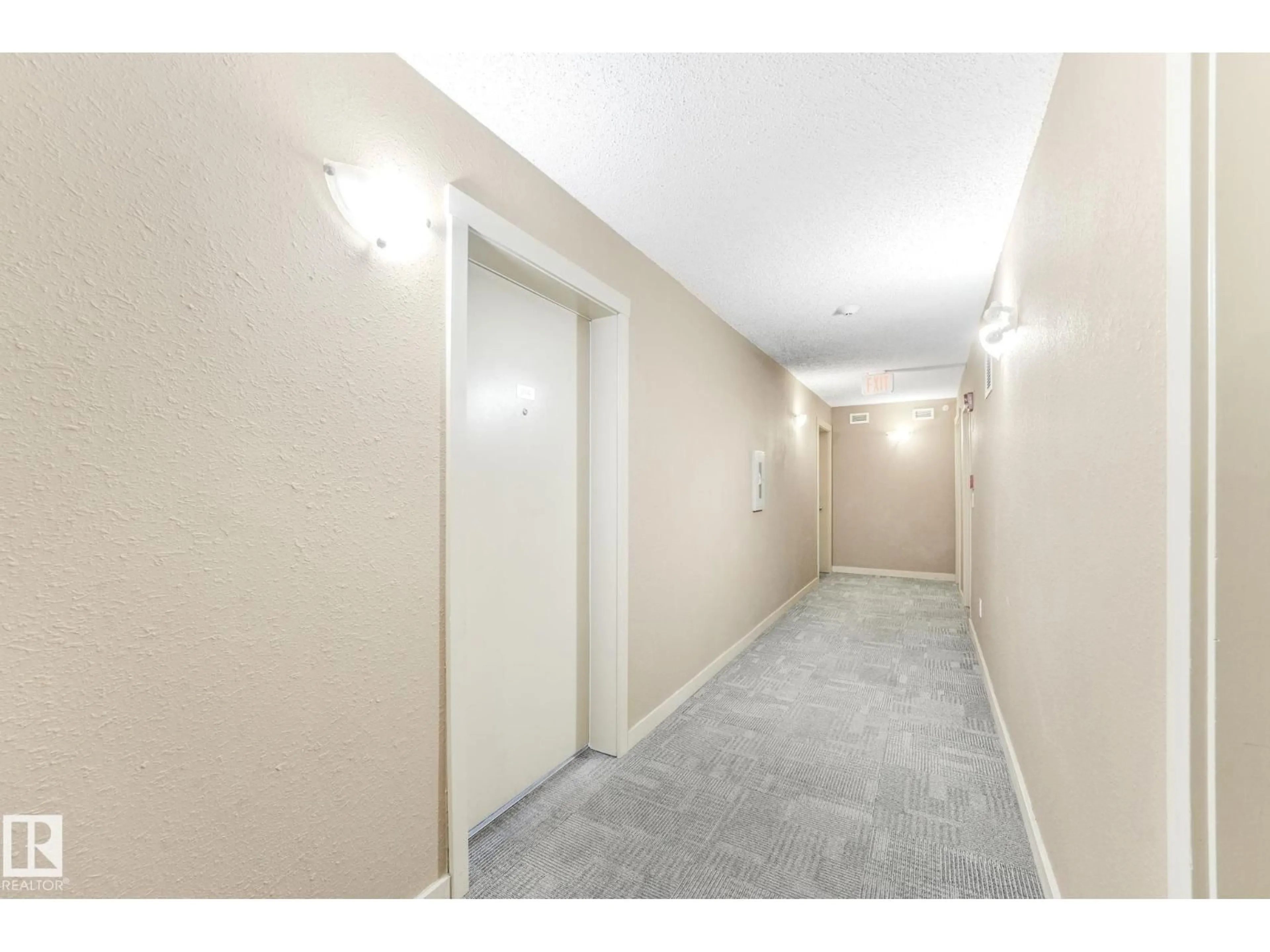 Unknown for 214 - 1060 MCCONACHIE BV, Edmonton Alberta T5Y0W9