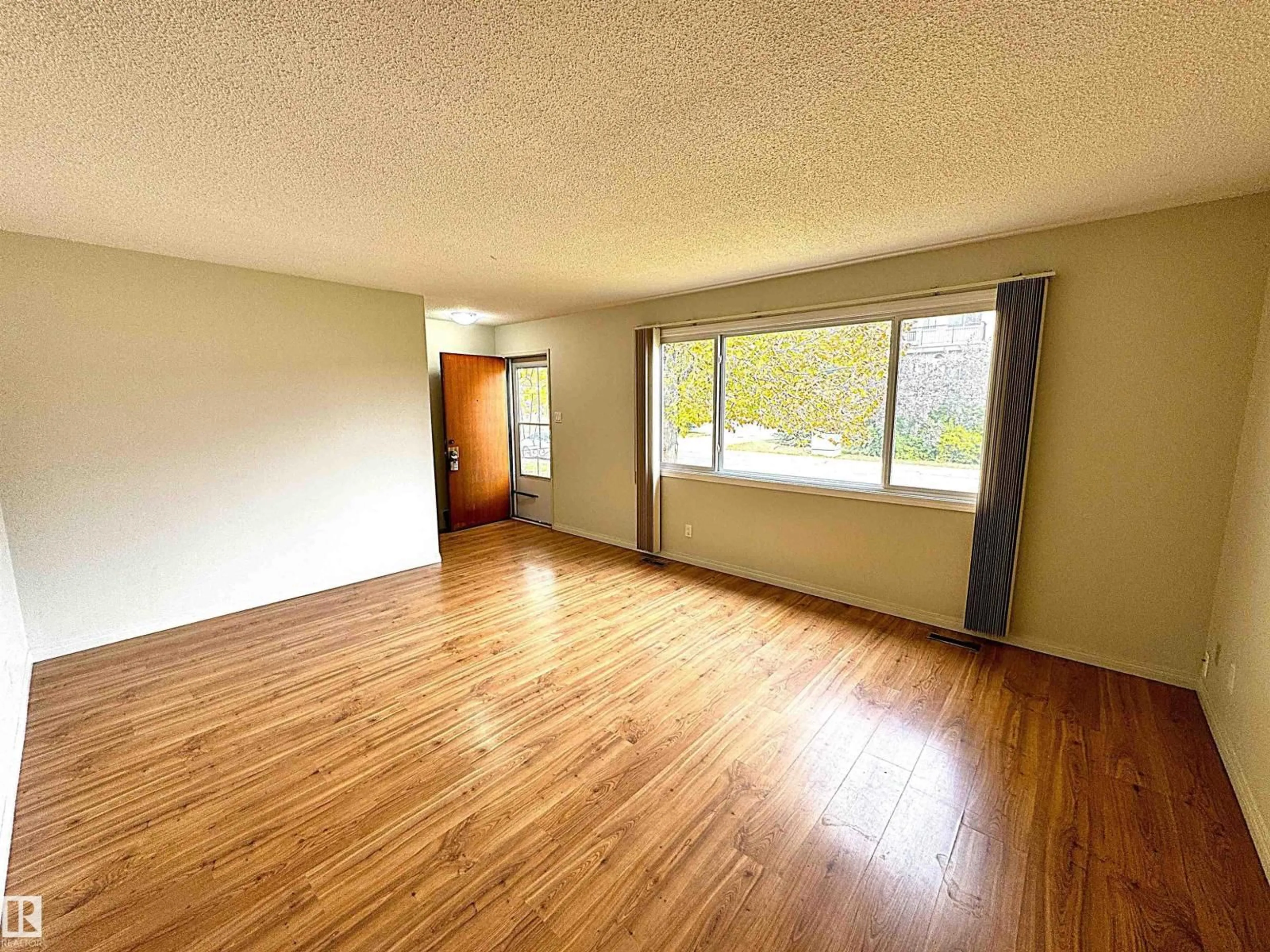 A pic of a room for 3315 & 3317 105 AV, Edmonton Alberta T5W0B5