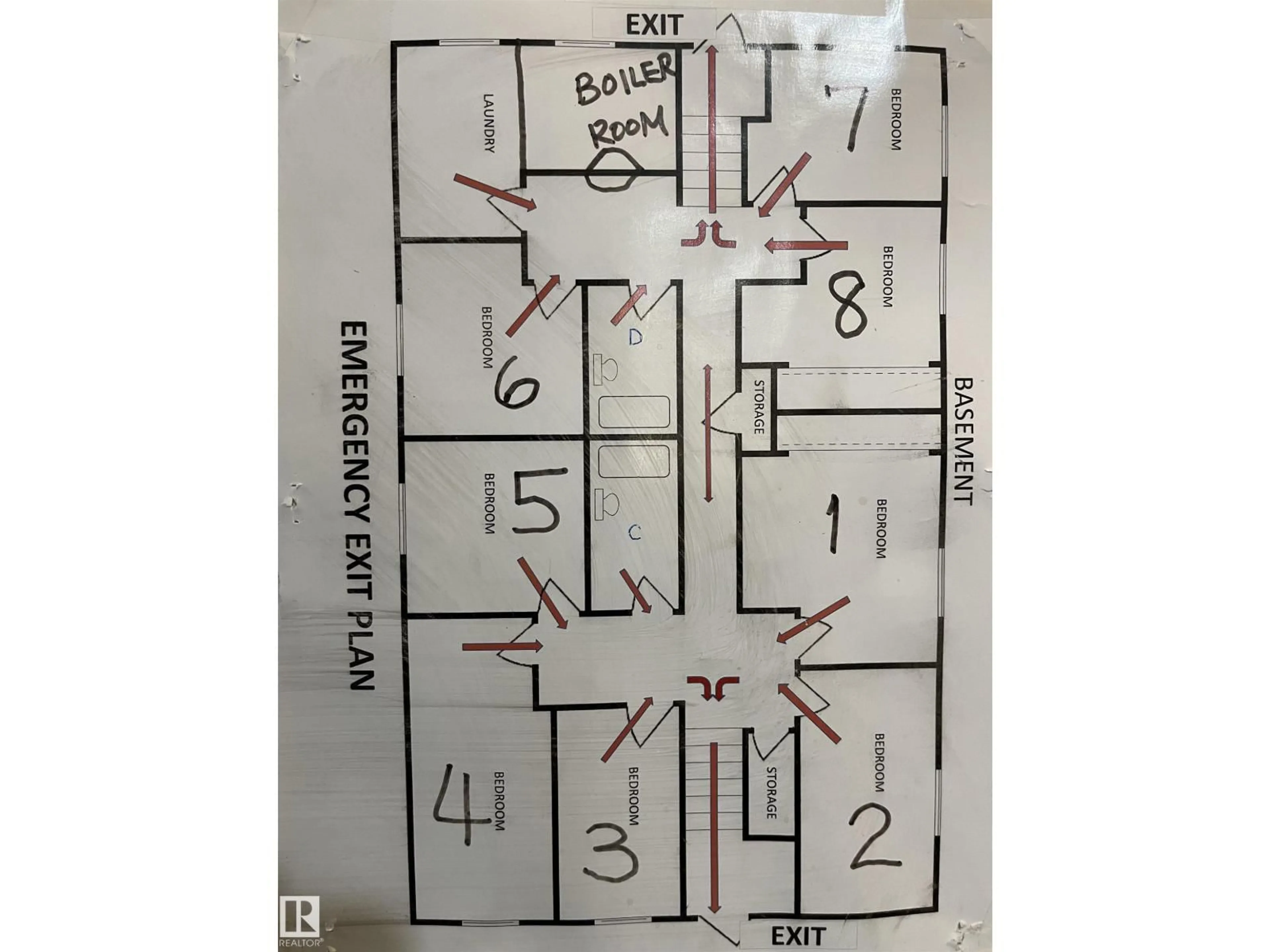 Floor plan for 6508 134 AV, Edmonton Alberta T5A0N2