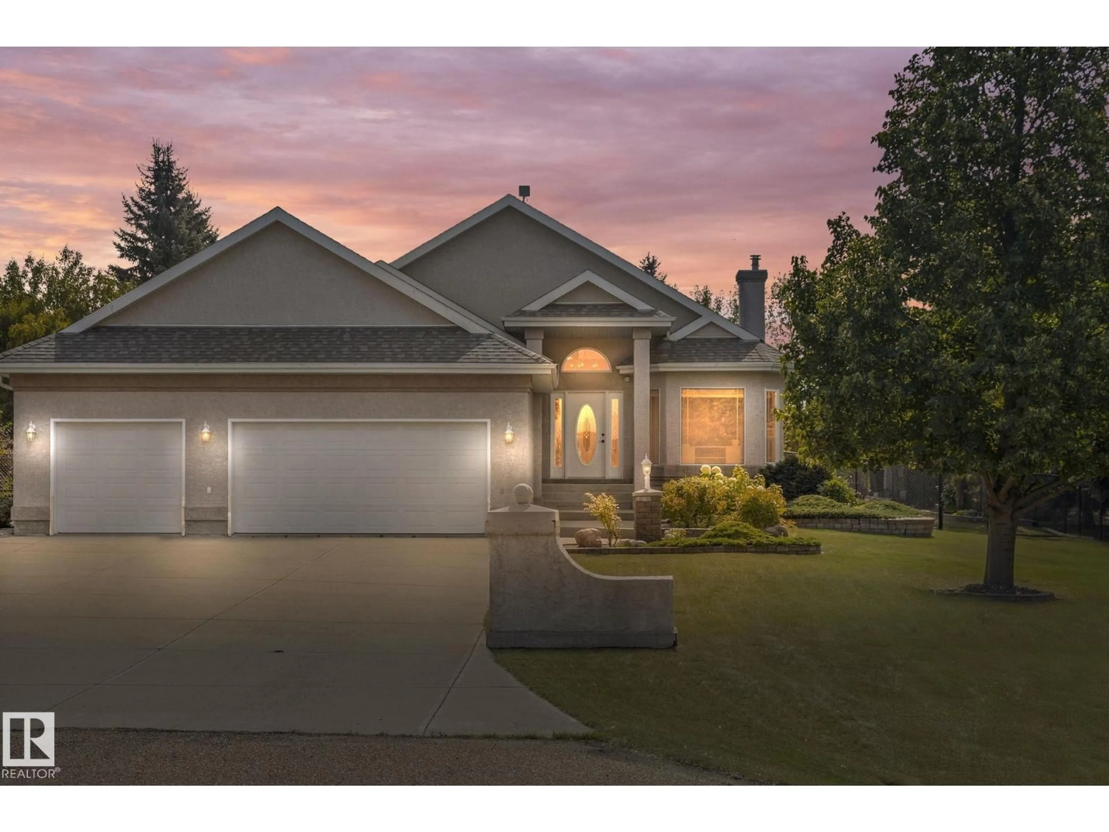 Home with vinyl exterior material, street for 66 RGE ROAD 261, Rural Parkland County Alberta T7Y1A7