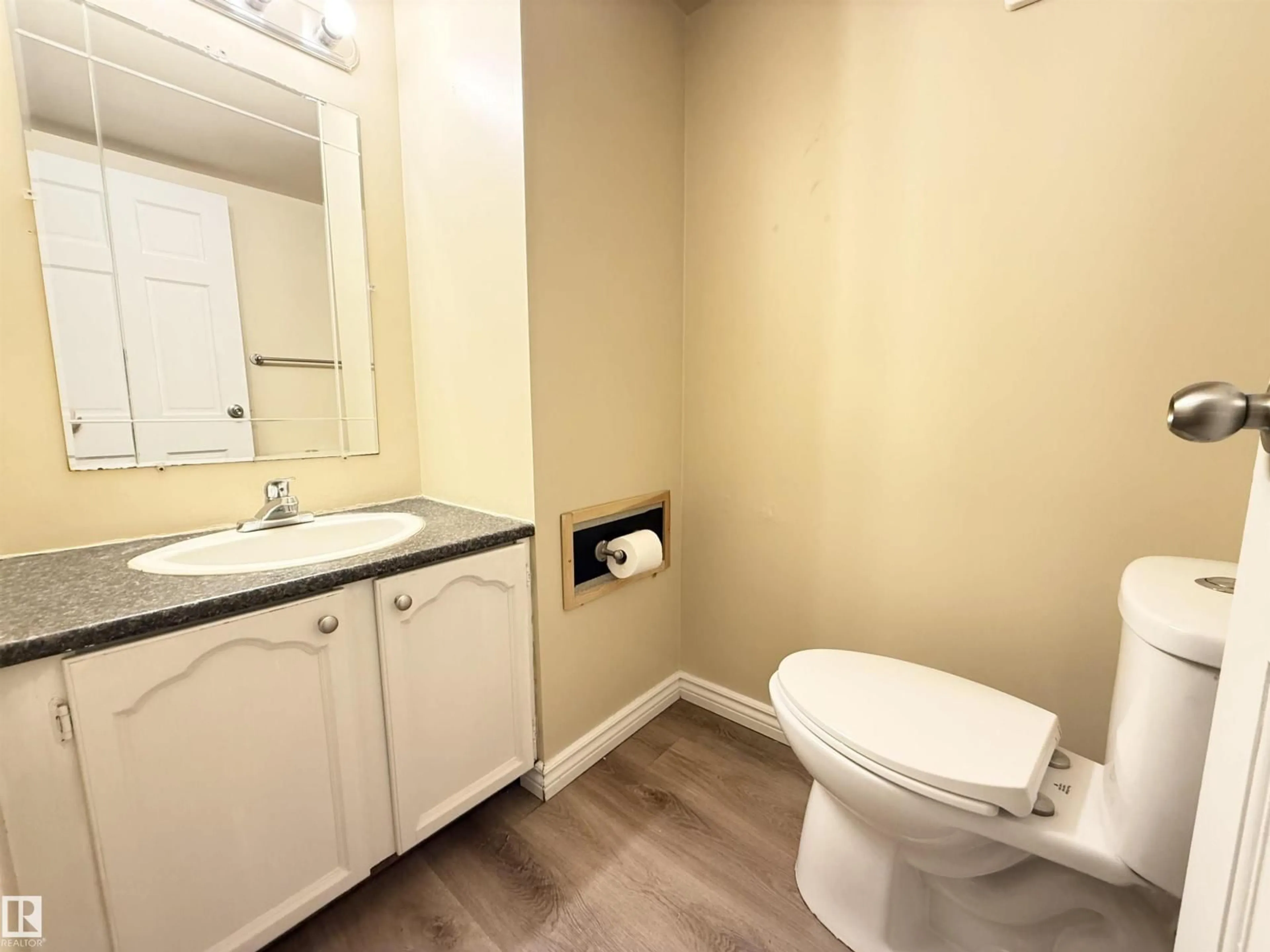Standard bathroom, unknown for NW - 11805 32A AV, Edmonton Alberta T6J5K8