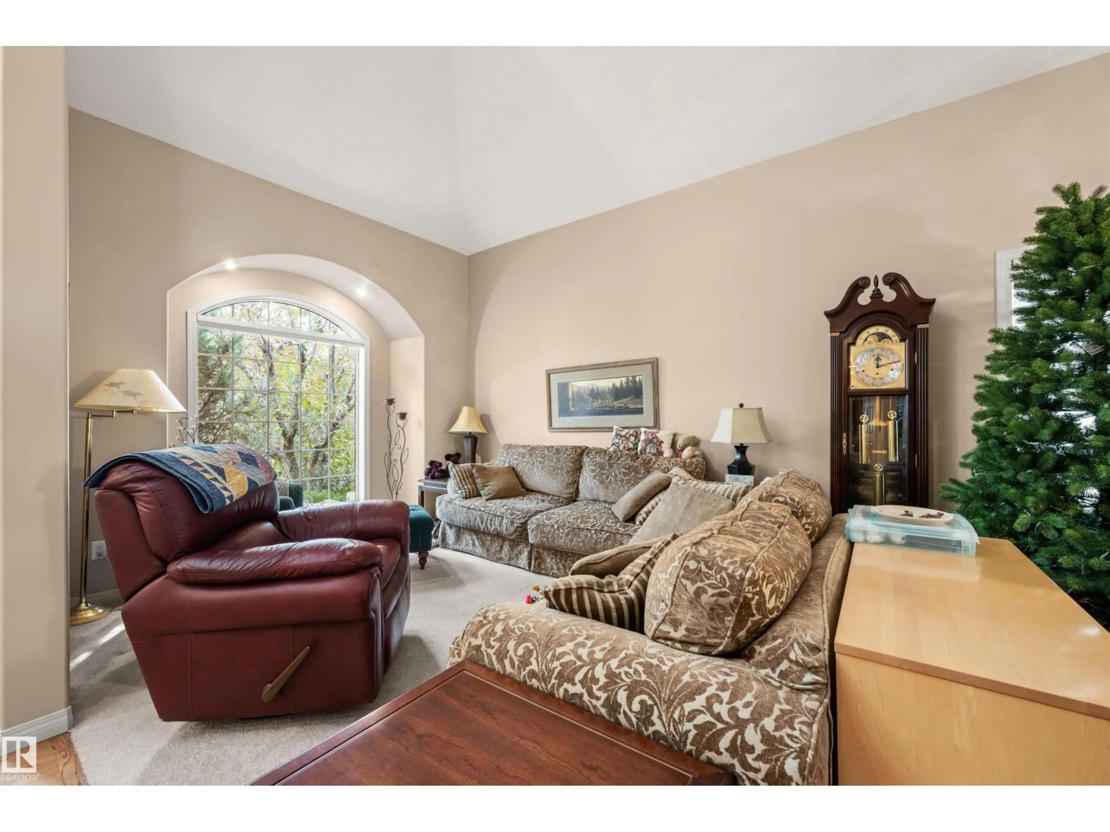 Living room with furniture, unknown for 403 TWIN BROOKS CR, Edmonton Alberta T6J6V2
