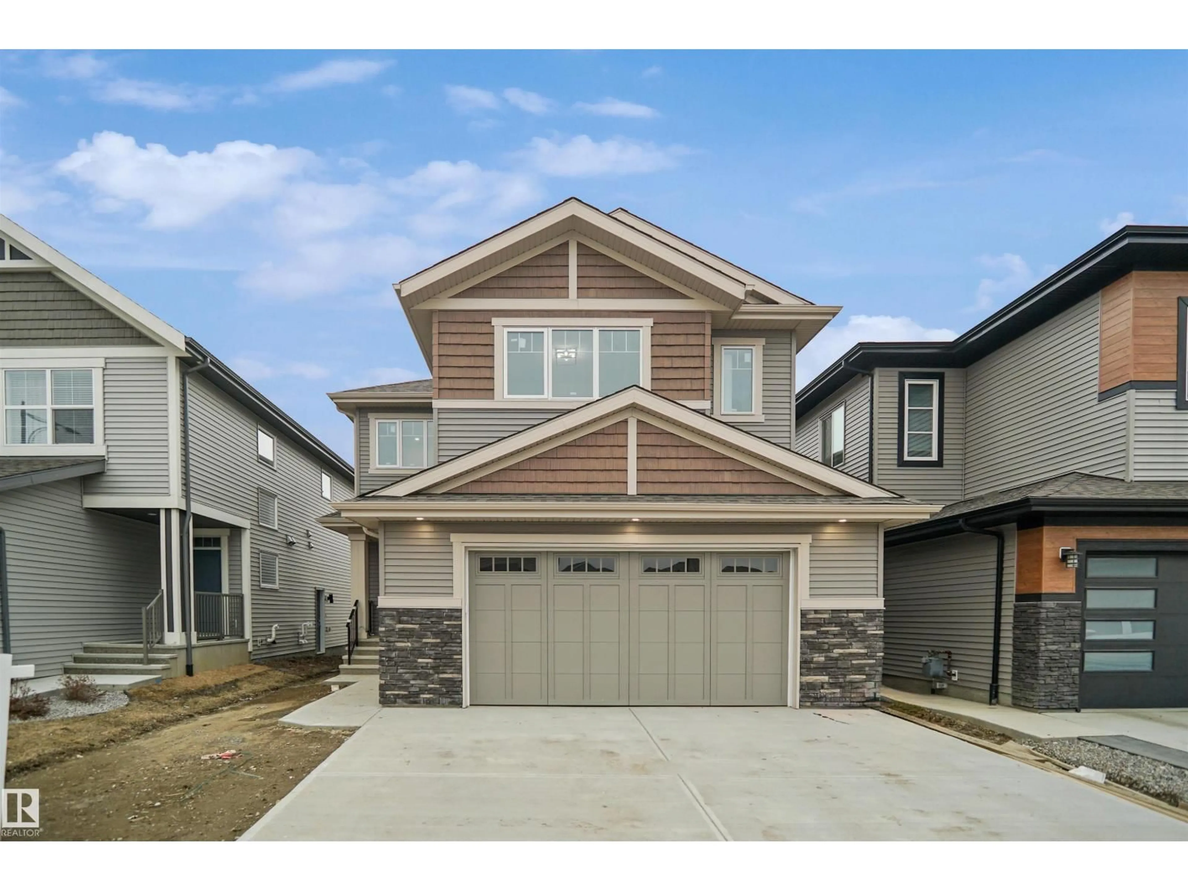 Home with vinyl exterior material, street for 3620 6 ST, Edmonton Alberta T6T2L5