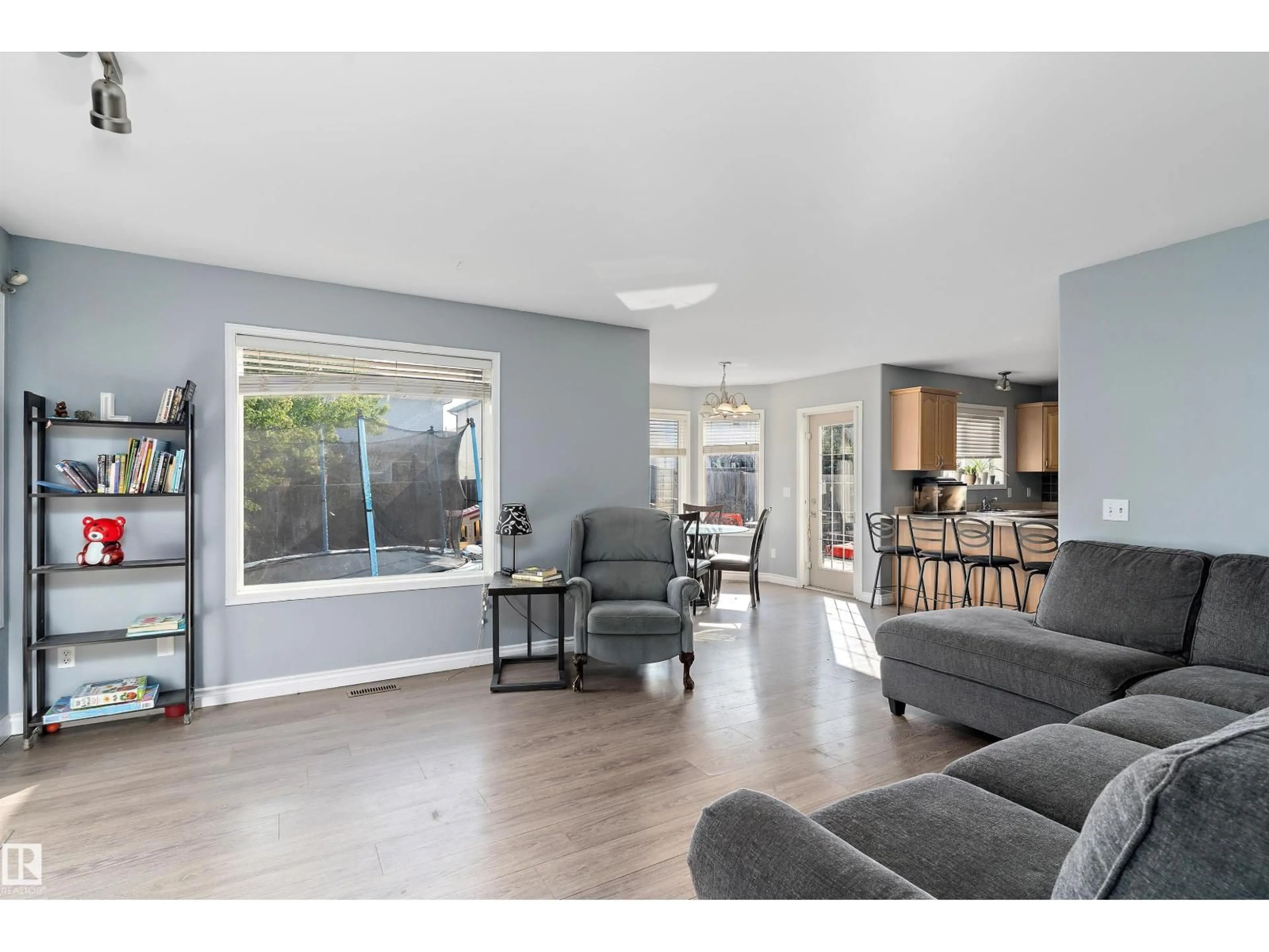Living room with furniture, unknown for 17 CROCUS WY, Sherwood Park Alberta T8H2J9
