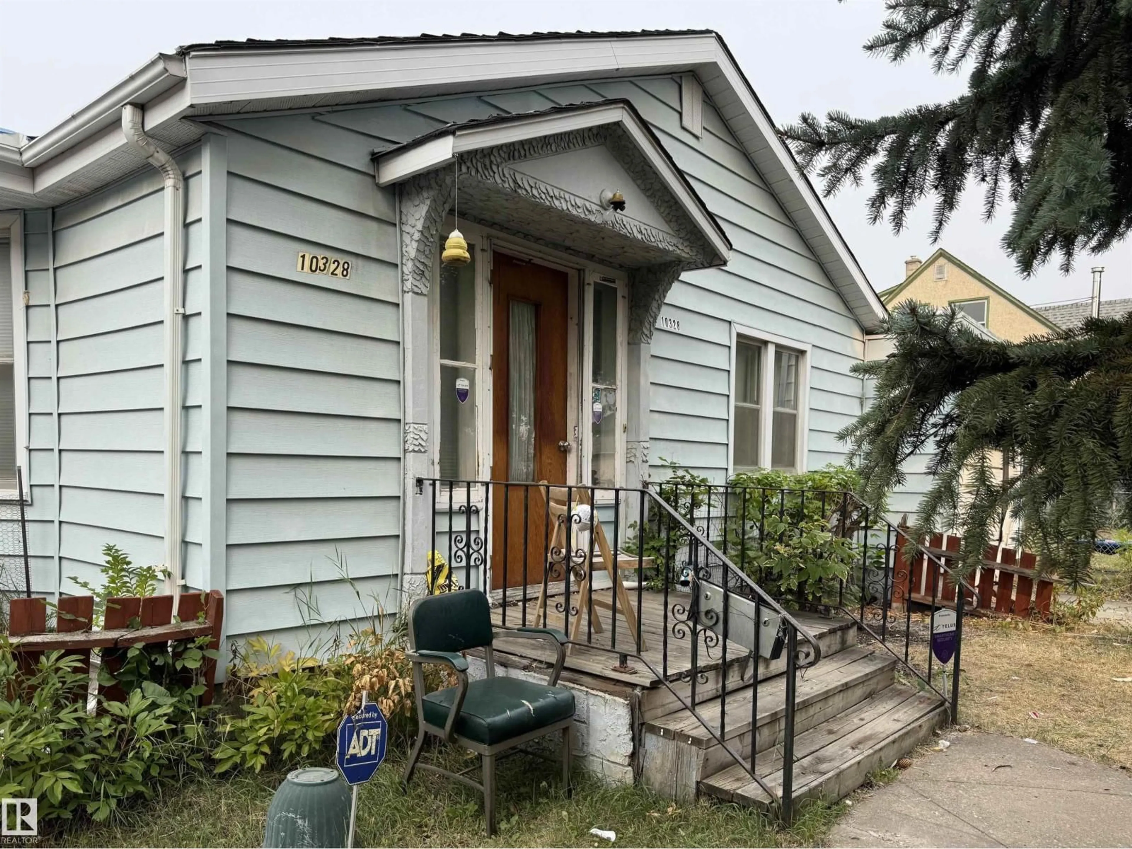 Unknown for 10328 80 ST, Edmonton Alberta T6A3J4