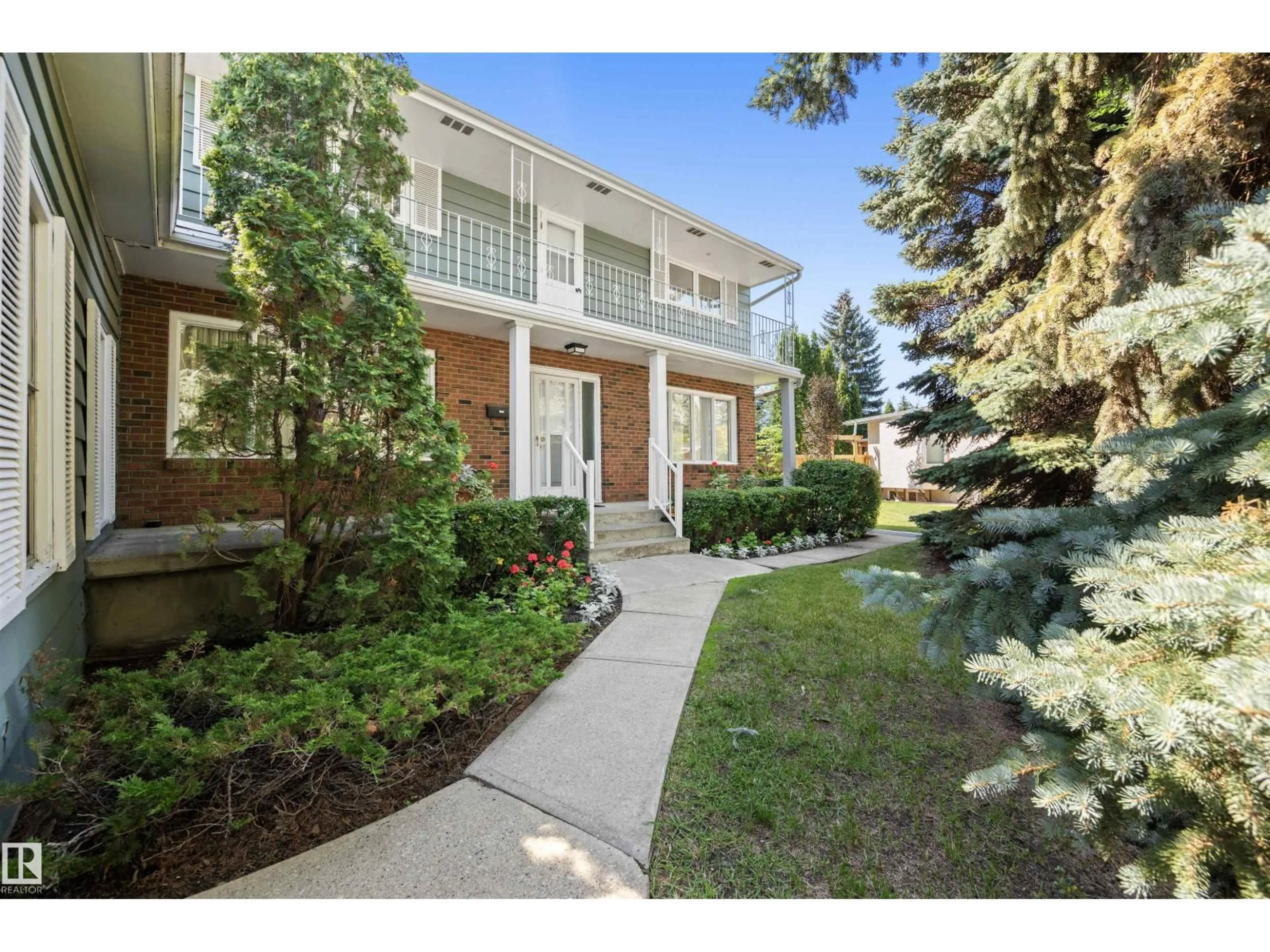 Unknown for 12411 47 AV, Edmonton Alberta T6H0B3