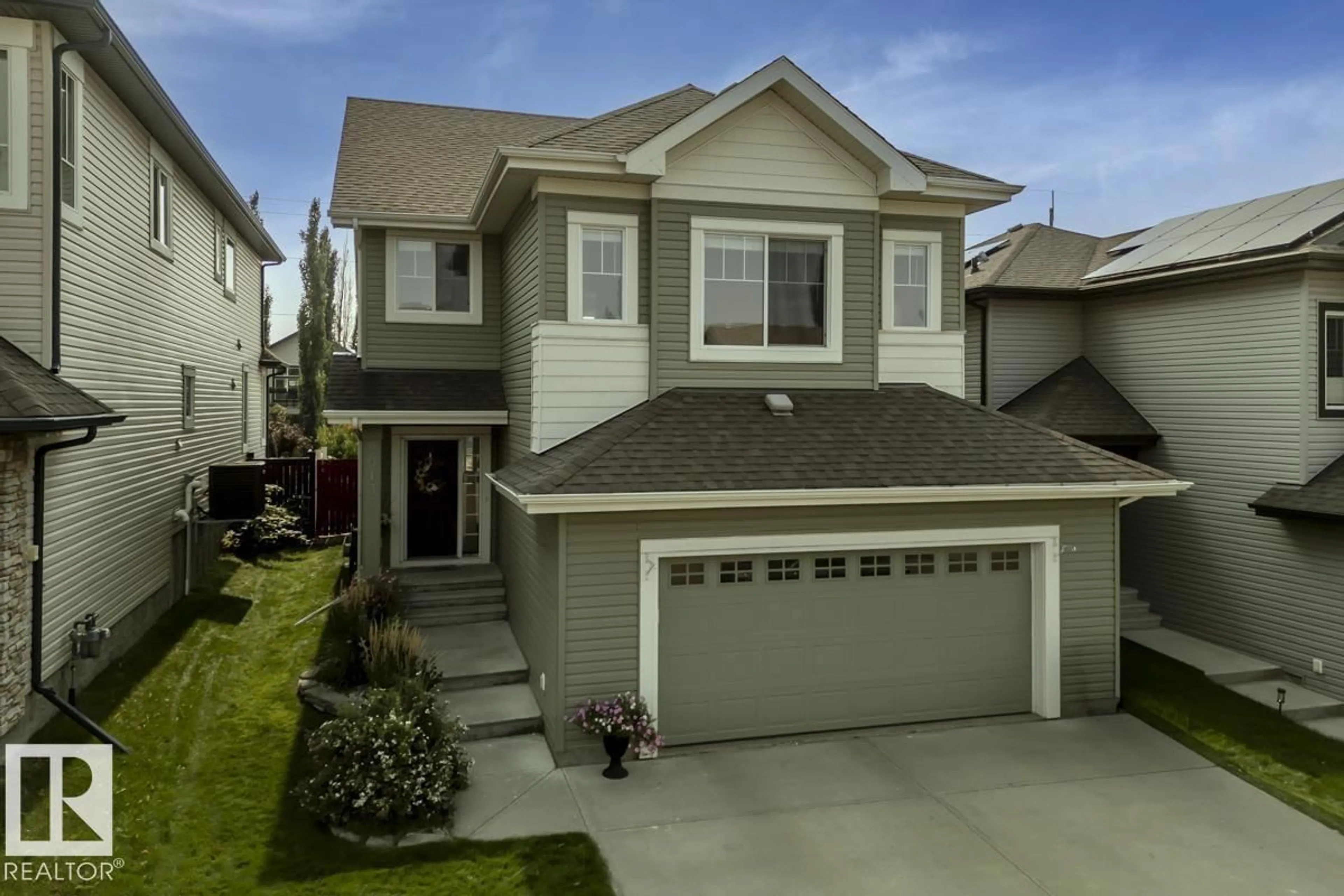 Home with vinyl exterior material, street for 2013 CHRISTOPHER, Sherwood Park Alberta T8H0L7