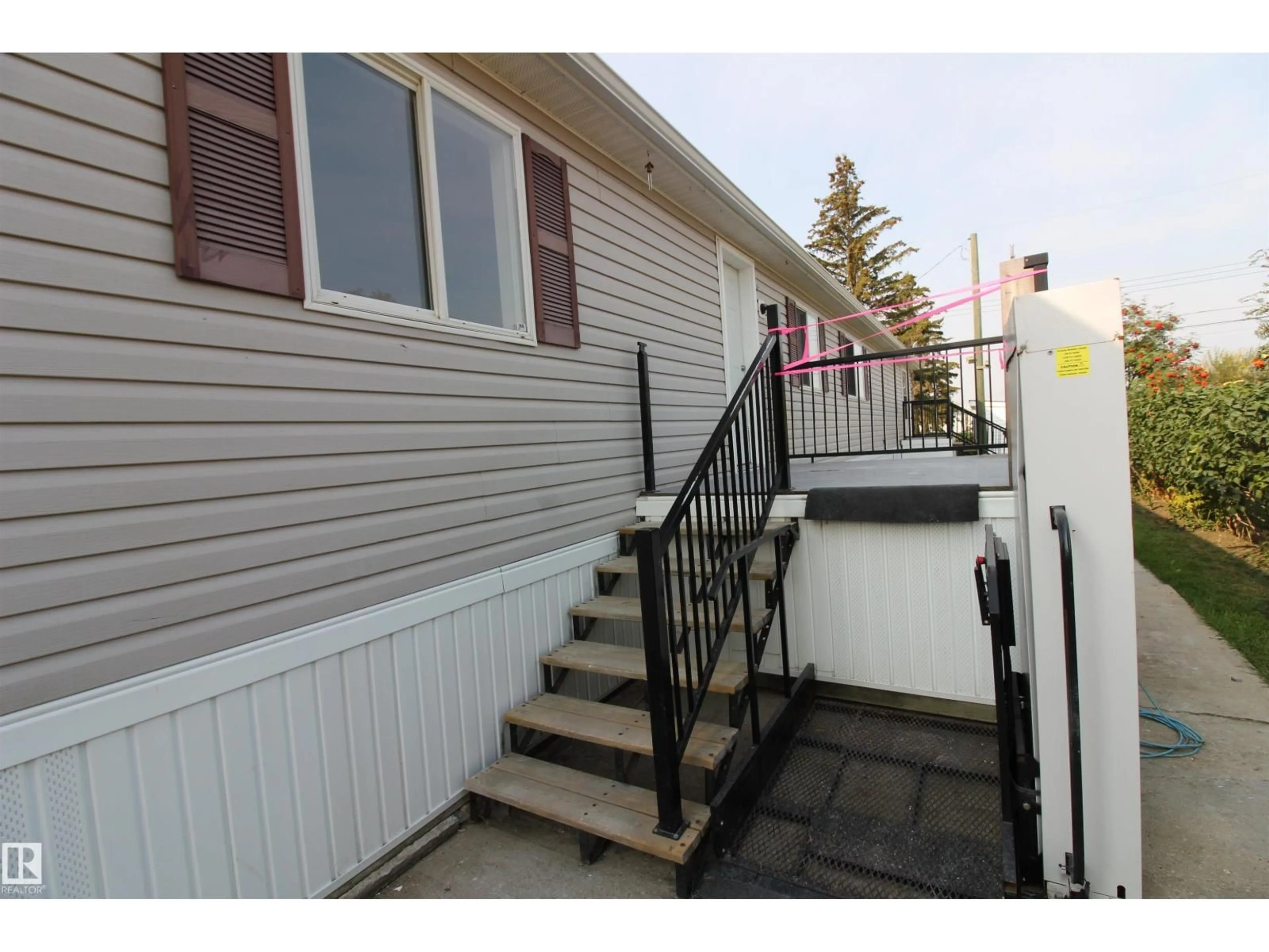 Unknown for 10916 100 AV, Westlock Alberta T7P1N2