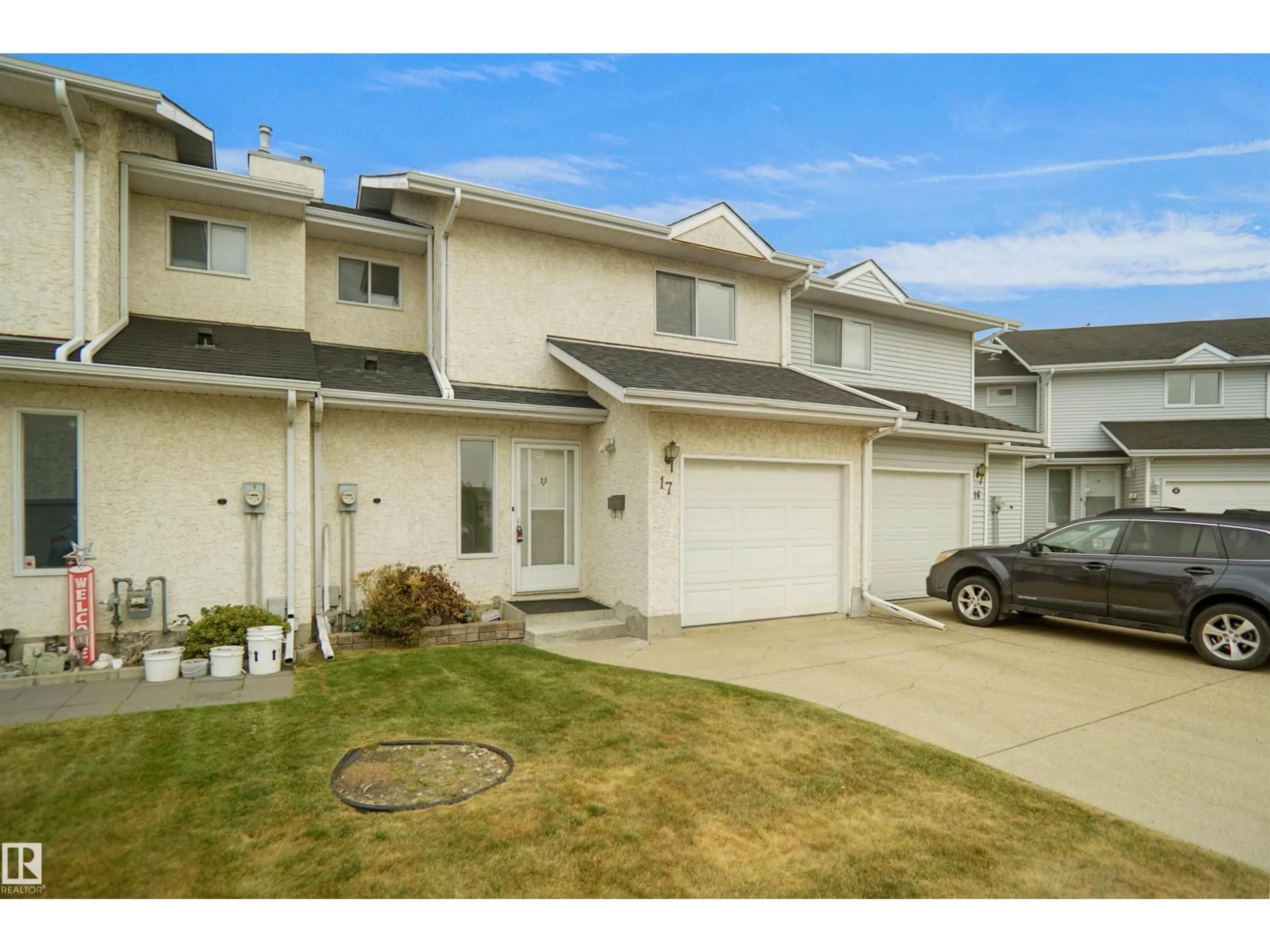 Unknown for 17 - 14717 34 ST, Edmonton Alberta T5Y2L3