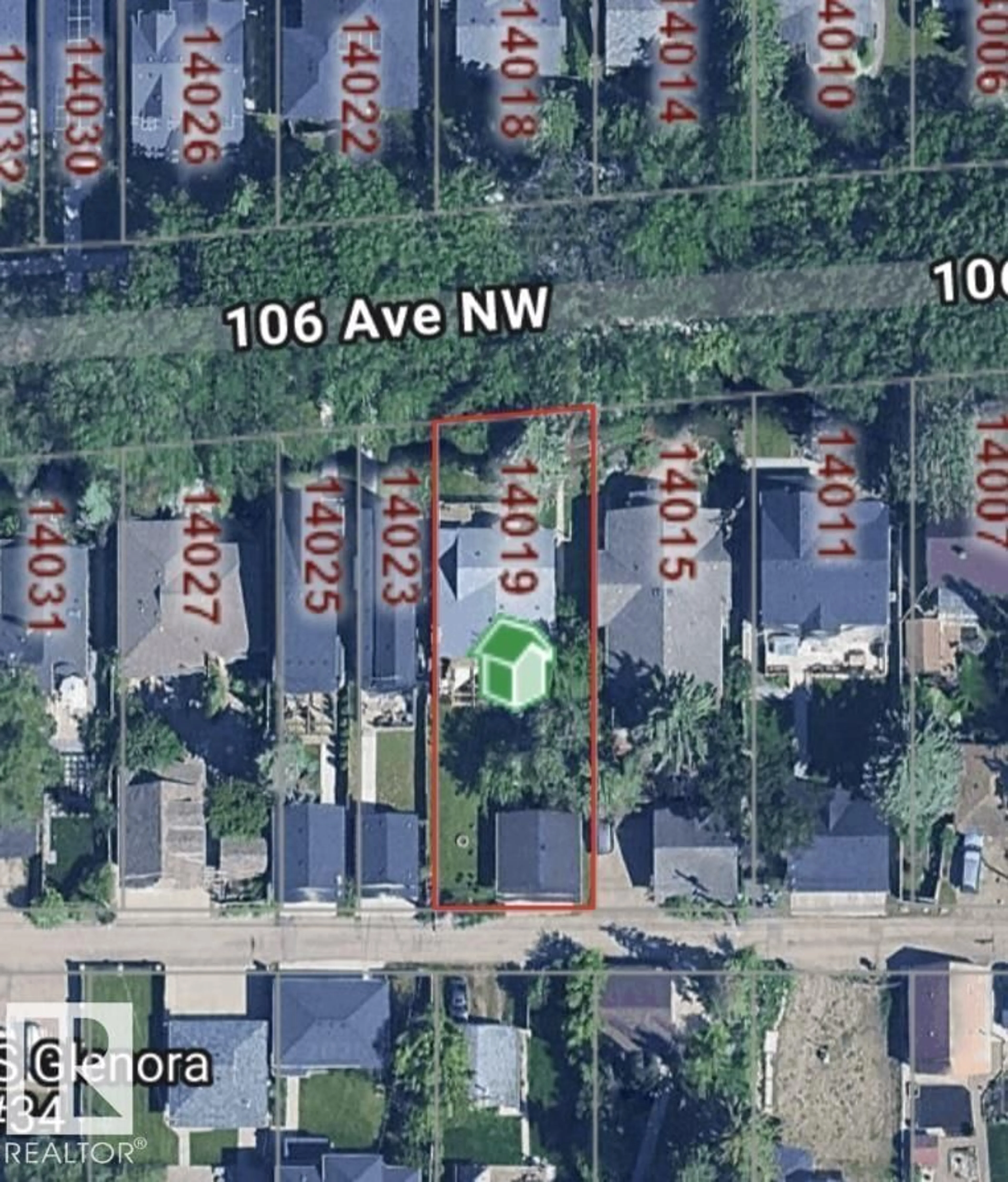 A pic from outside/outdoor area/front of a property/back of a property/a pic from drone, street for 14019 106 AV, Edmonton Alberta T5N1B3