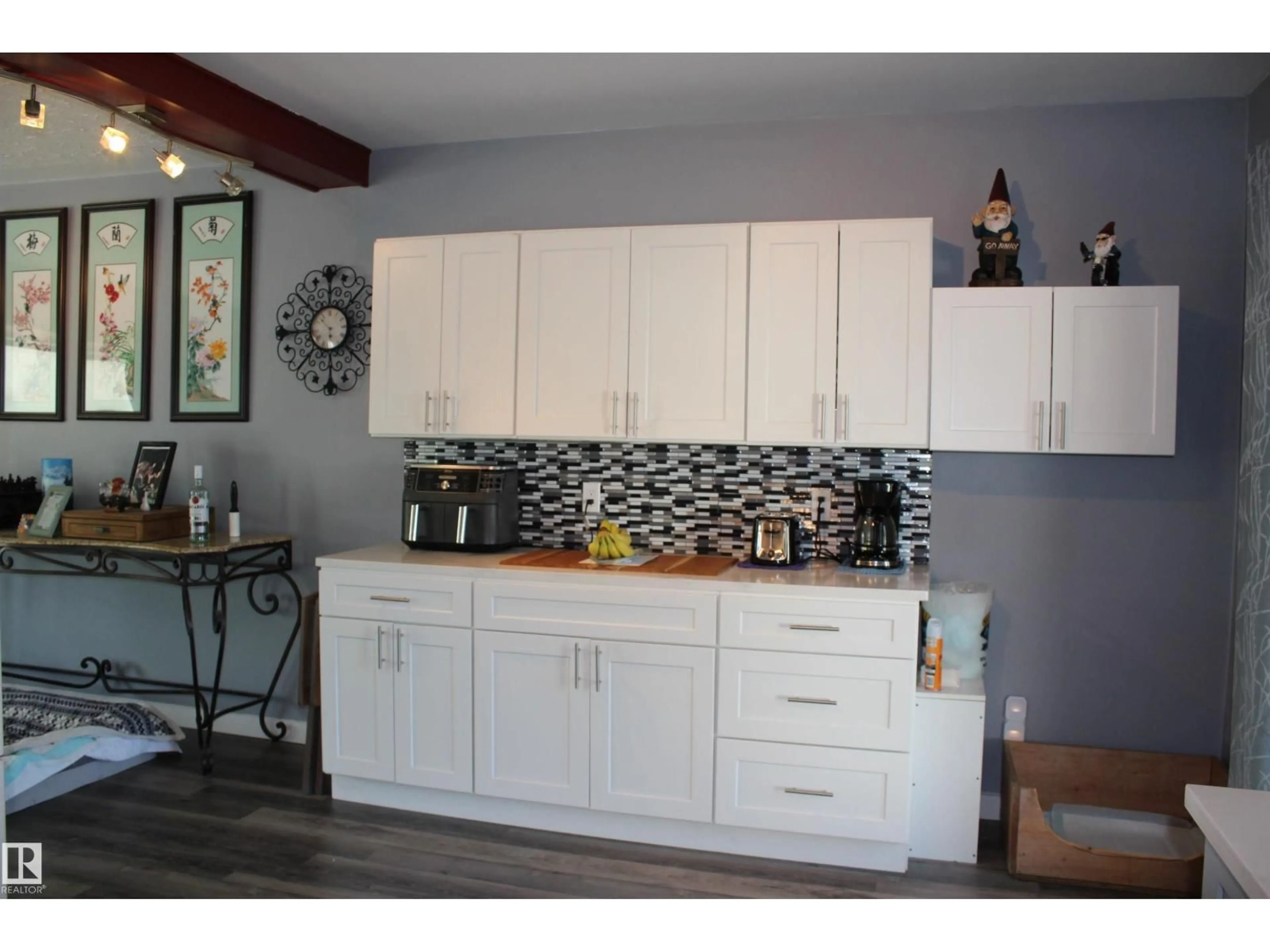 Open concept kitchen, unknown for 5136 51 AV, Mundare Alberta T0B3H0