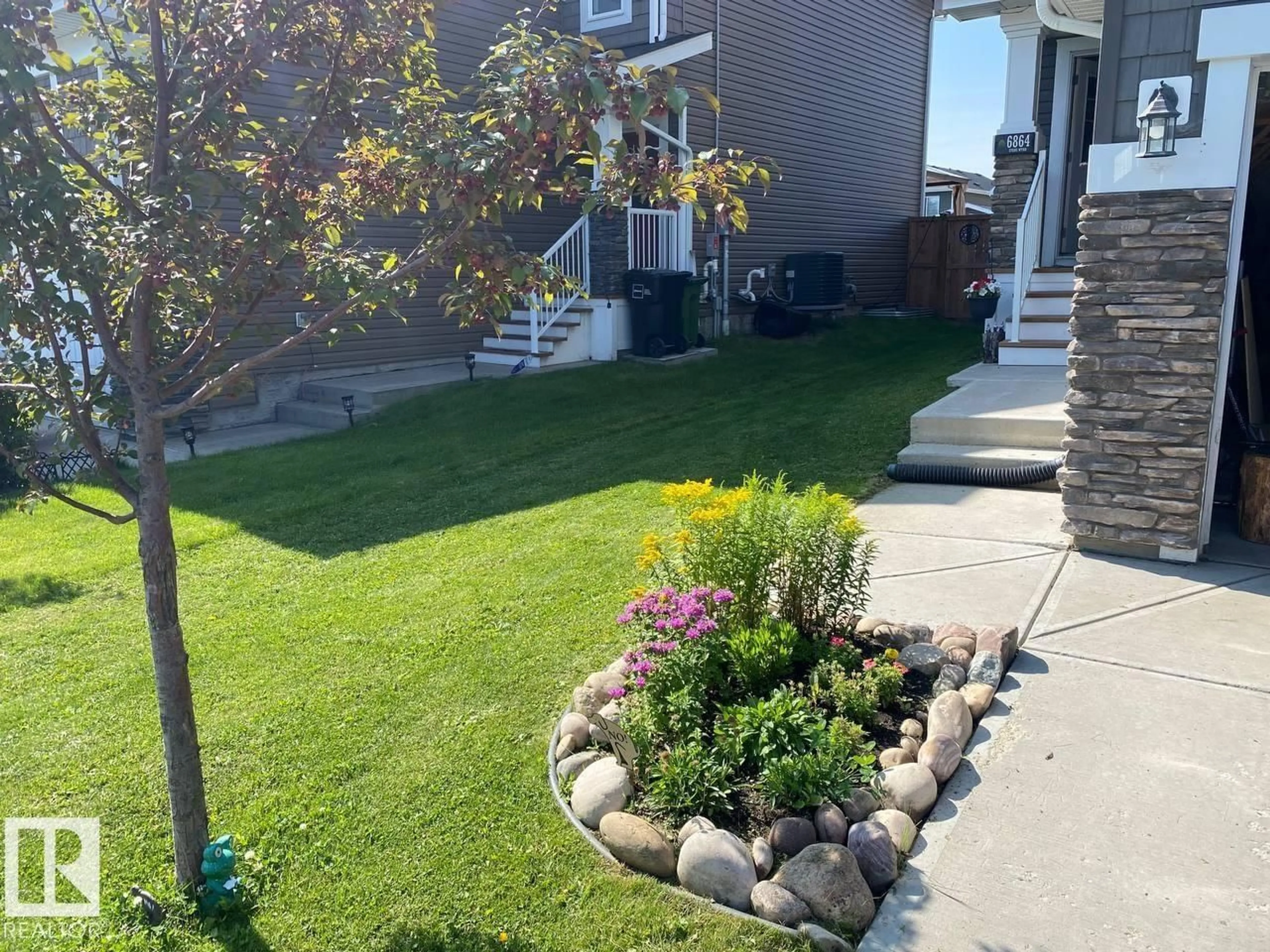 Unknown for 6864 EVANS WD, Edmonton Alberta T6M0T6