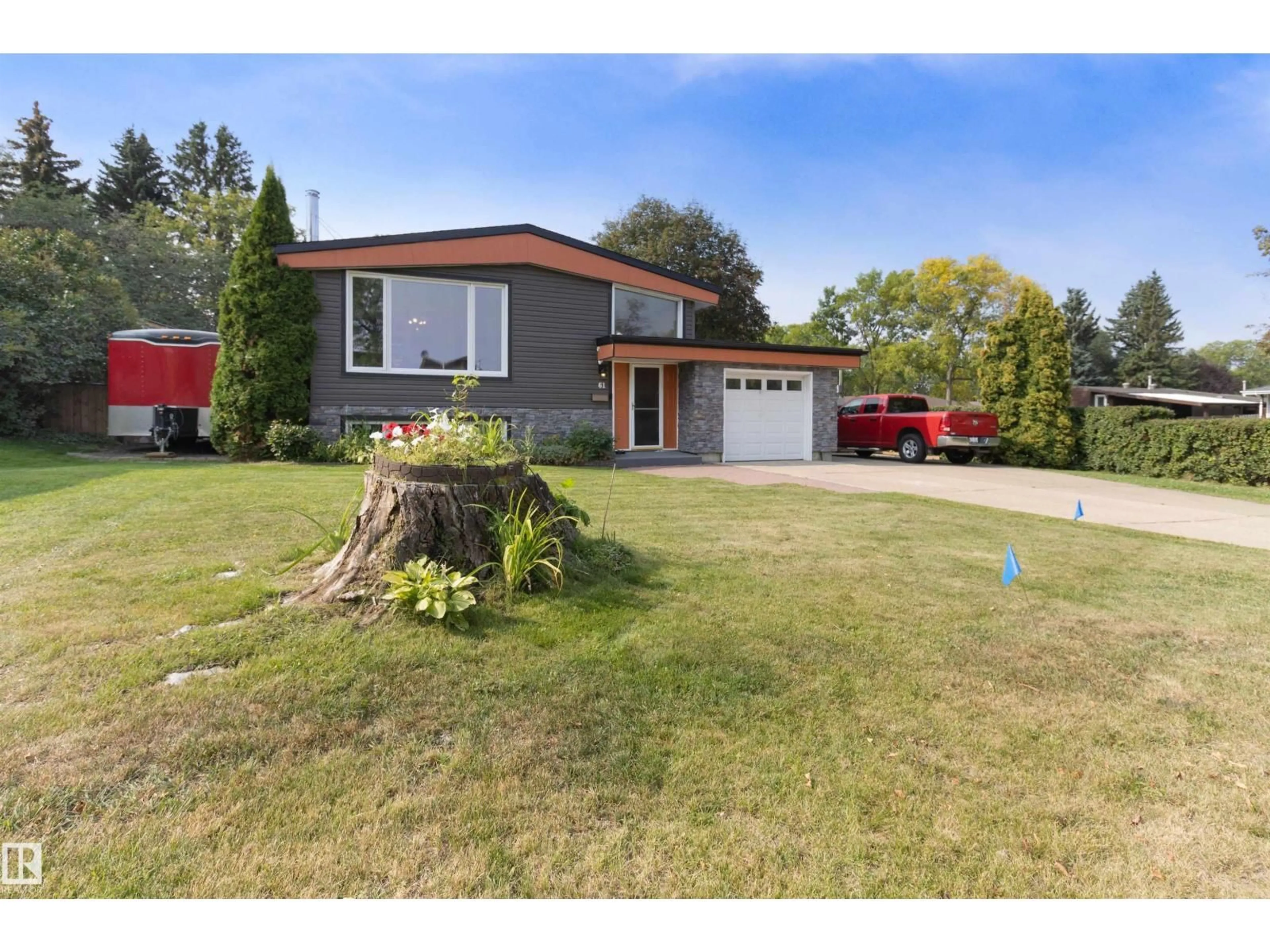 Unknown for 61 SPRUCE AV, Sherwood Park Alberta T8A2B7