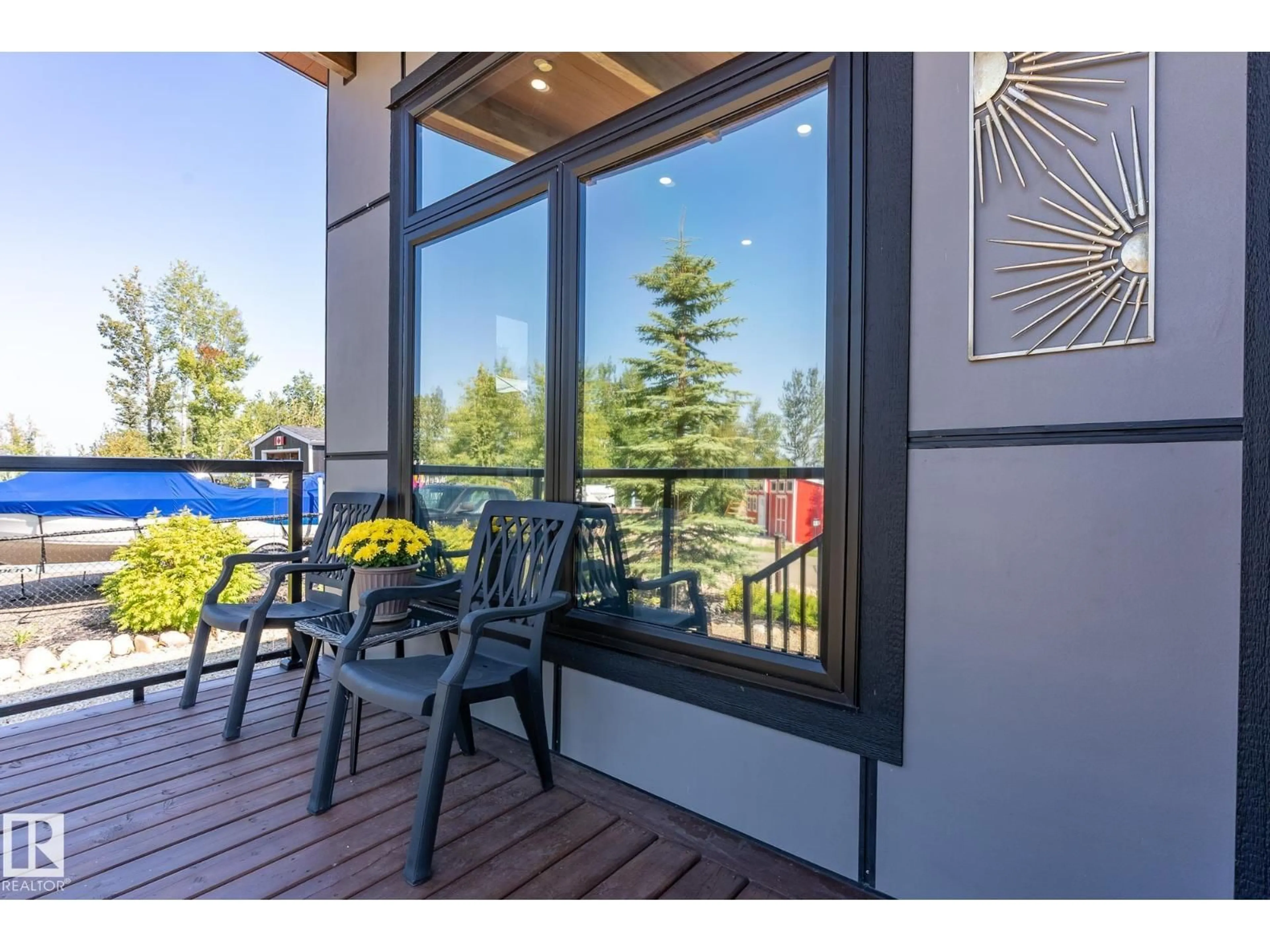 Patio, water/lake/river/ocean view for 53509 - 108 RGE ROAD 60, Rural Parkland County Alberta T7Y0B5