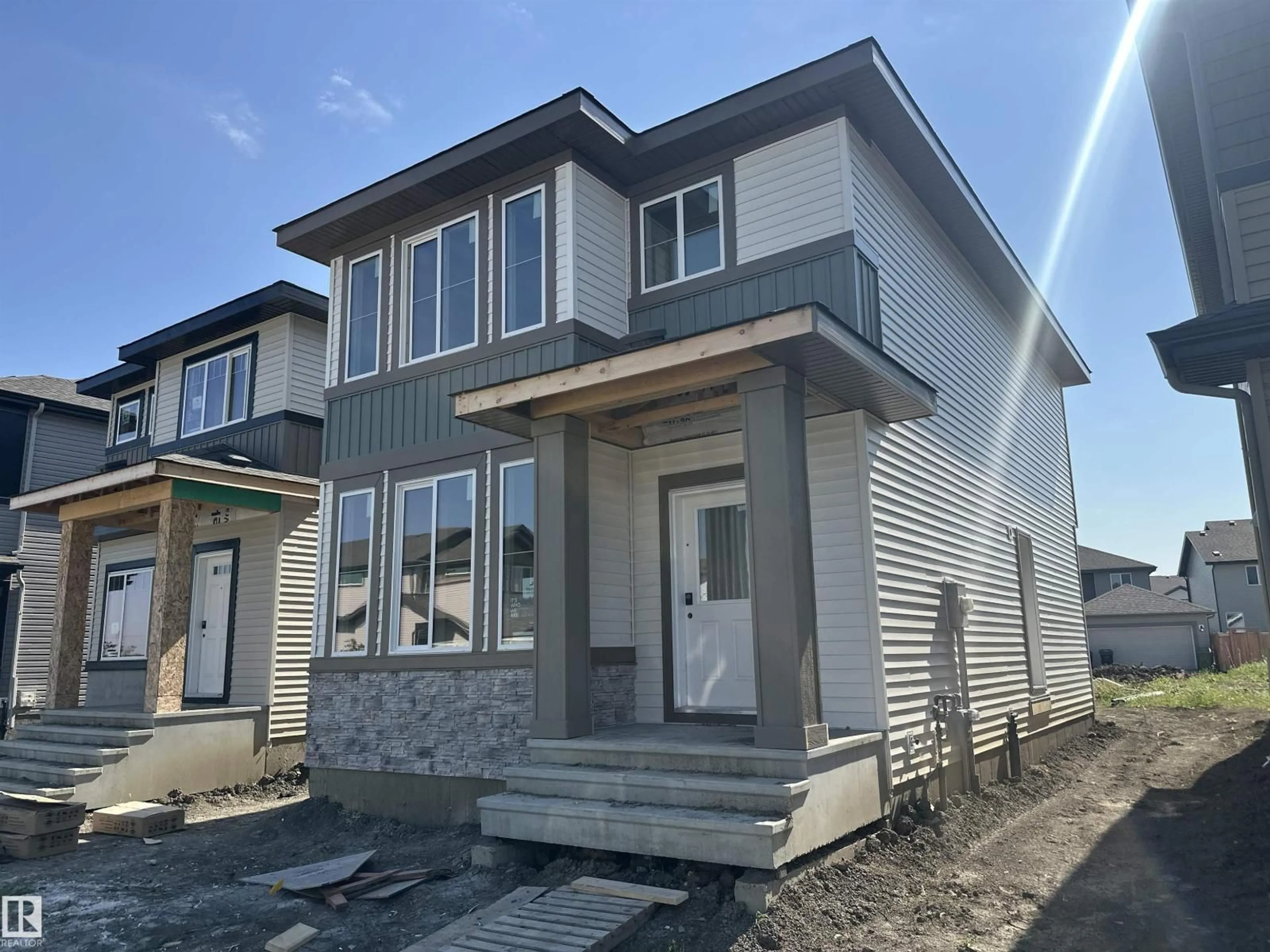 Home with vinyl exterior material, building for 51 SERENO LN, Fort Saskatchewan Alberta T8L0Z9