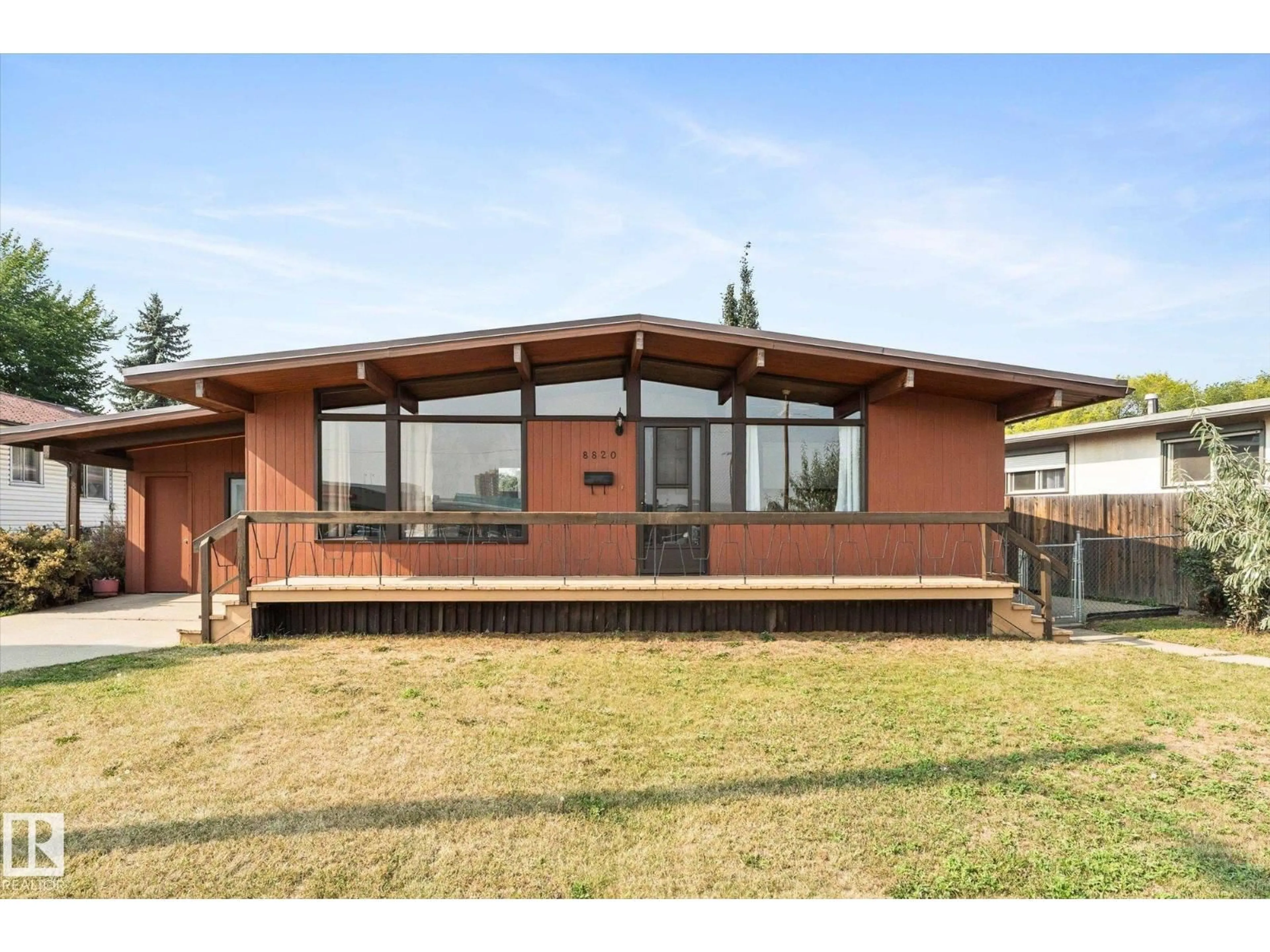 Home with brick exterior material, unknown for 8820 MEADOWLARK RD, Edmonton Alberta T5R5W7