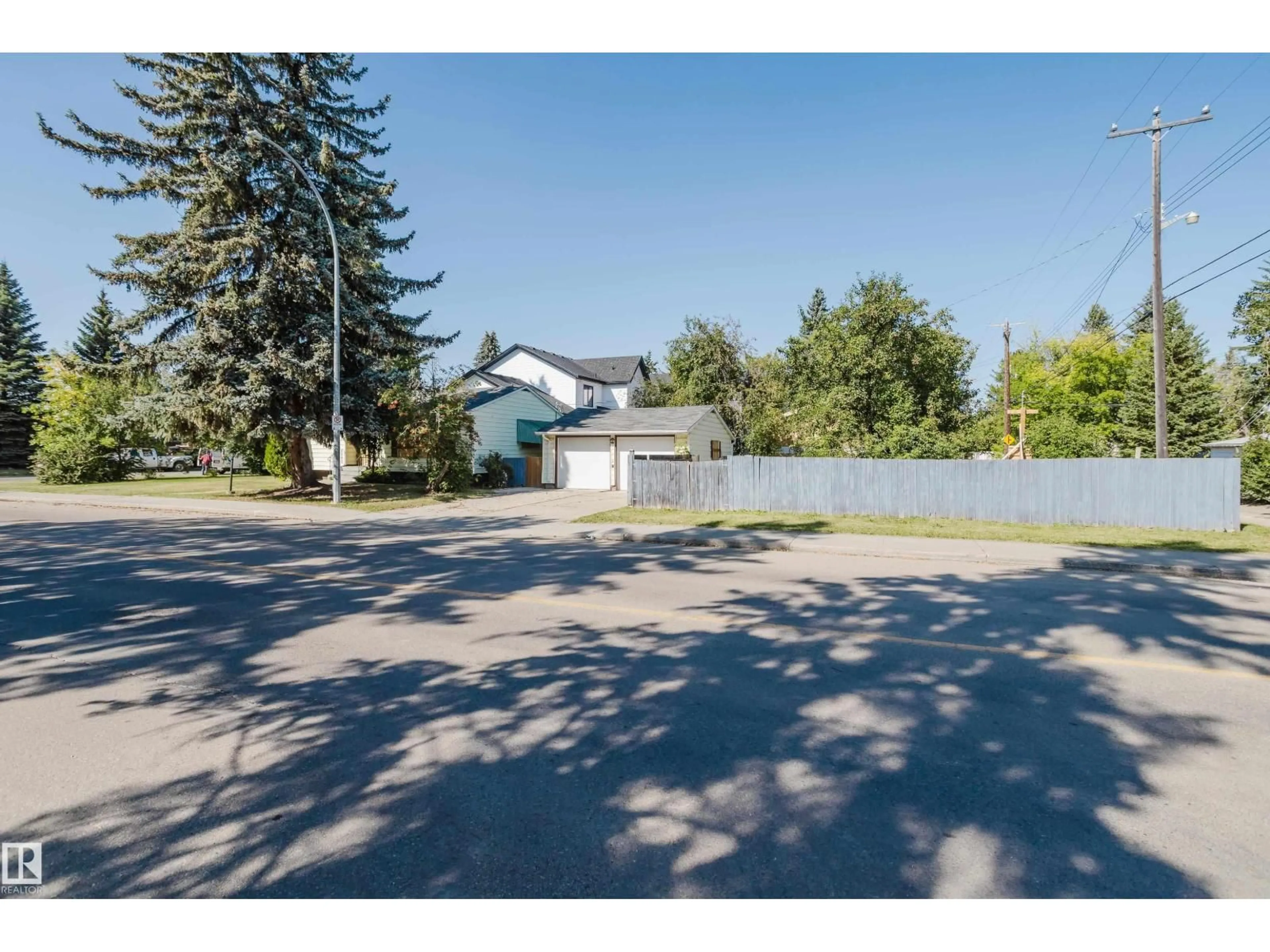 A pic from outside/outdoor area/front of a property/back of a property/a pic from drone, street for 14632 95 AV, Edmonton Alberta T5N0B3