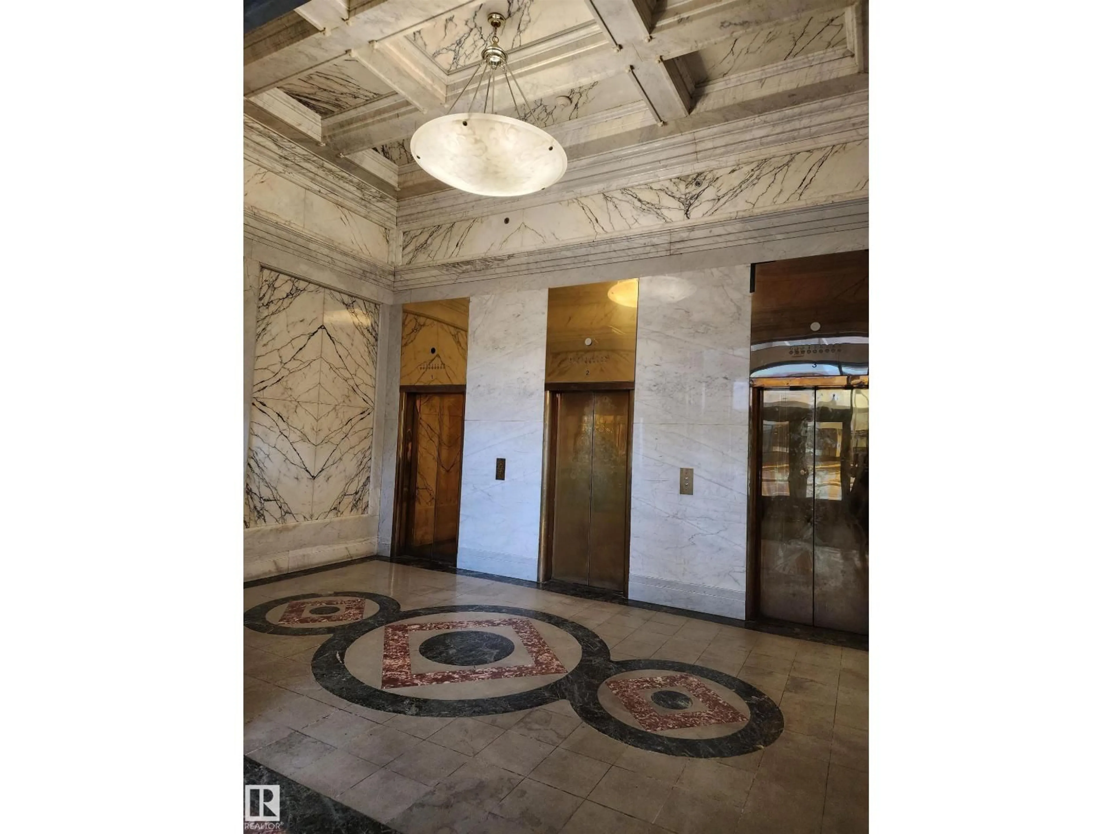 Lobby for #307 - 10134 100 ST, Edmonton Alberta T5J0N8