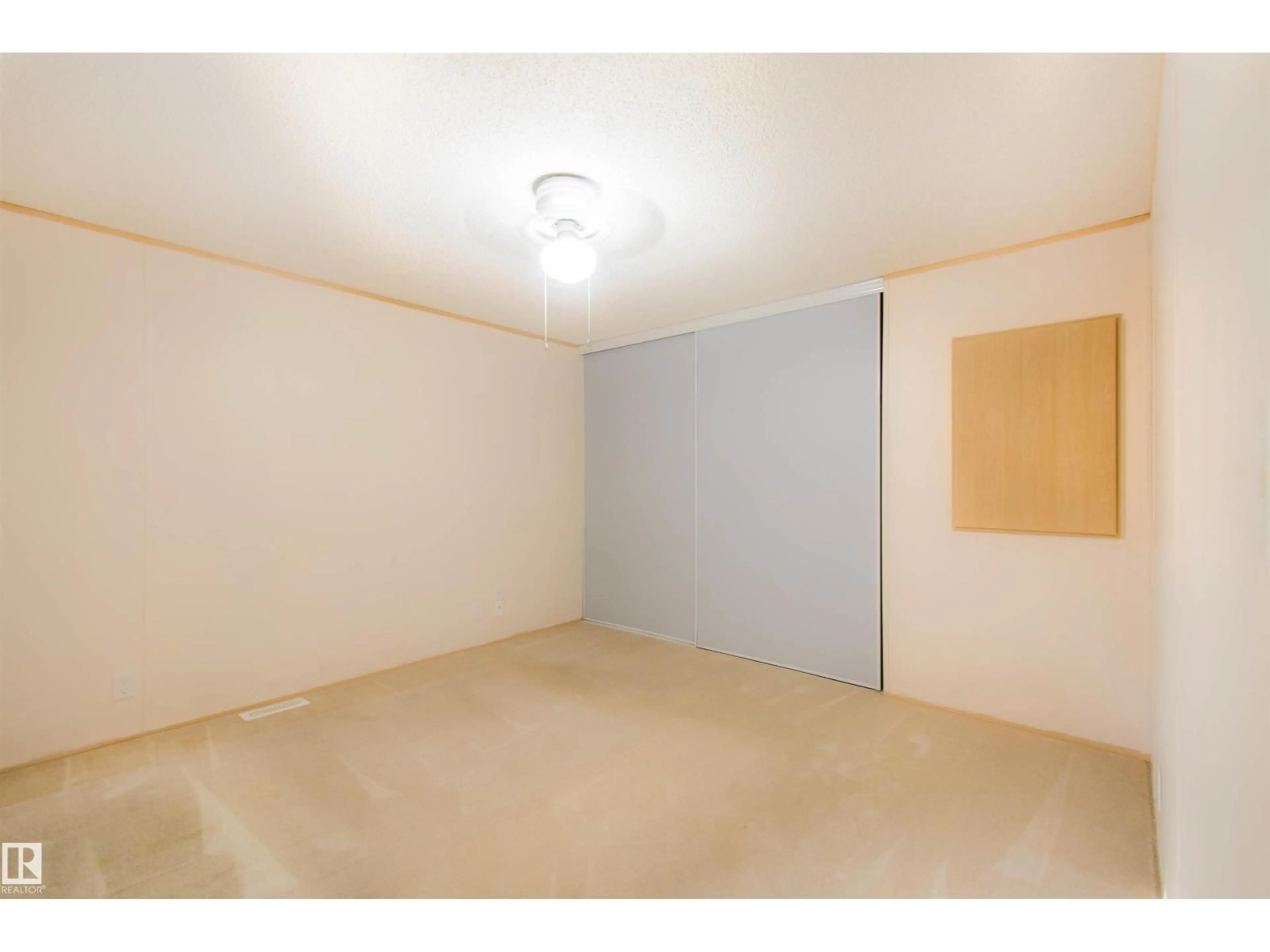 A pic of a room for #87 - 12604 153 AV, Edmonton Alberta T5X4M7