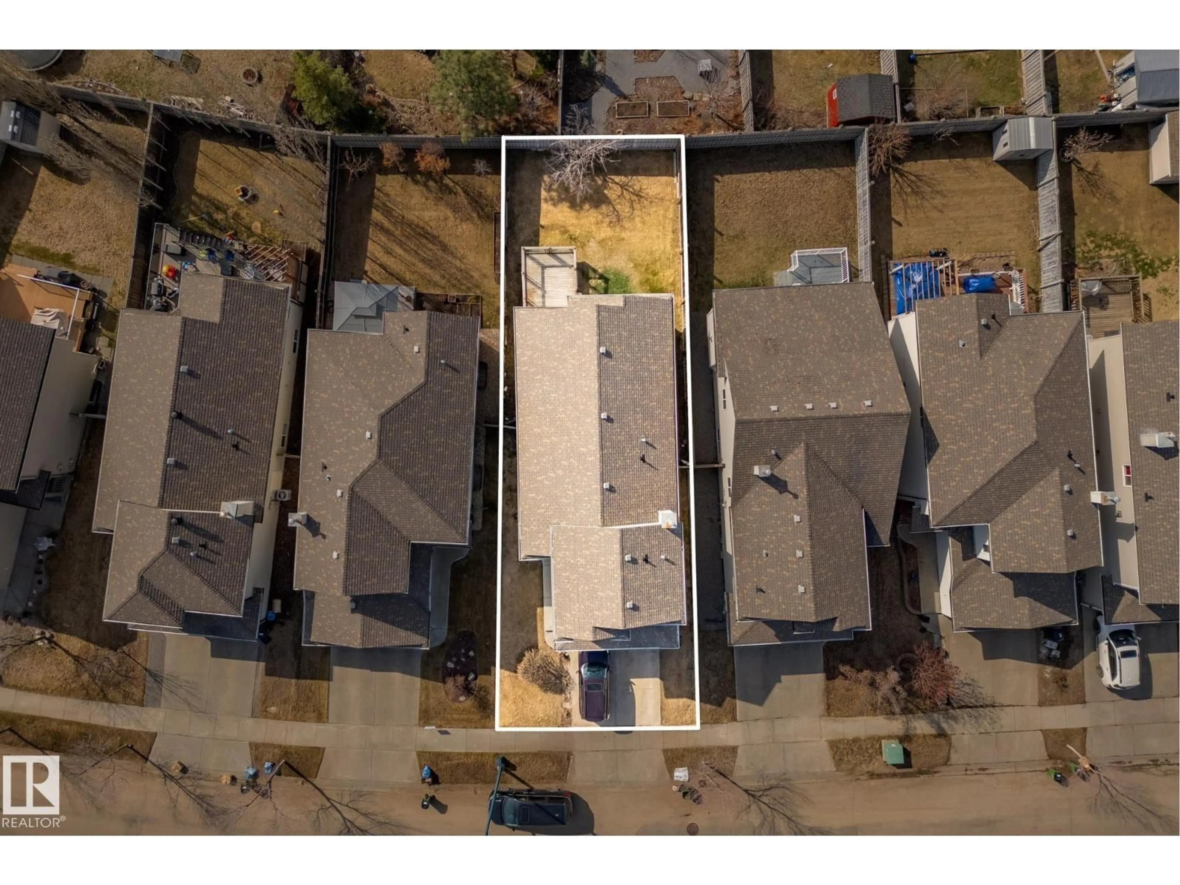 A pic from outside/outdoor area/front of a property/back of a property/a pic from drone, street for 345 MACEWAN RD, Edmonton Alberta T6W1V8