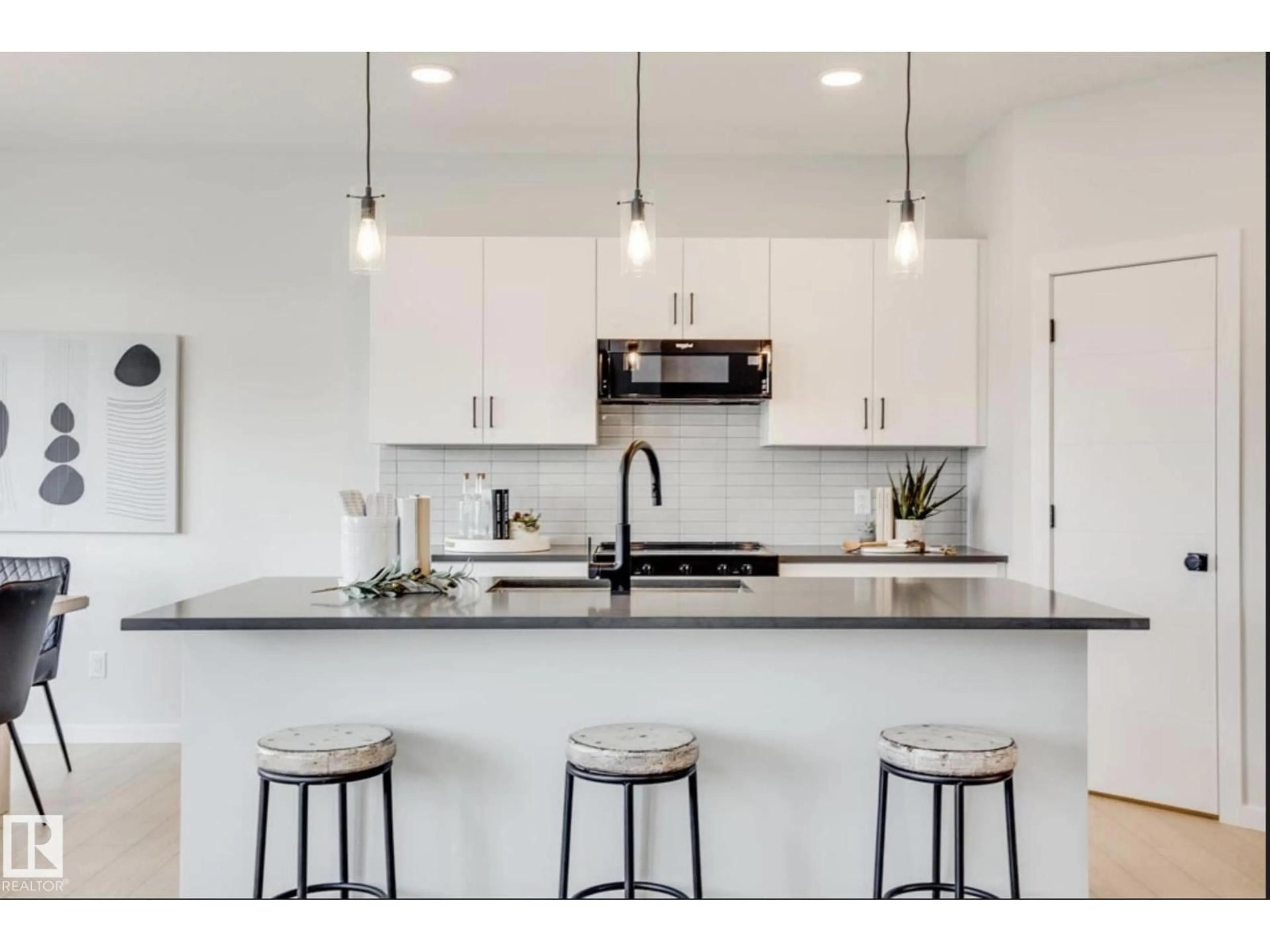 Open concept kitchen, ceramic/tile floor for 6923 51 AV, Beaumont Alberta T4X3E4