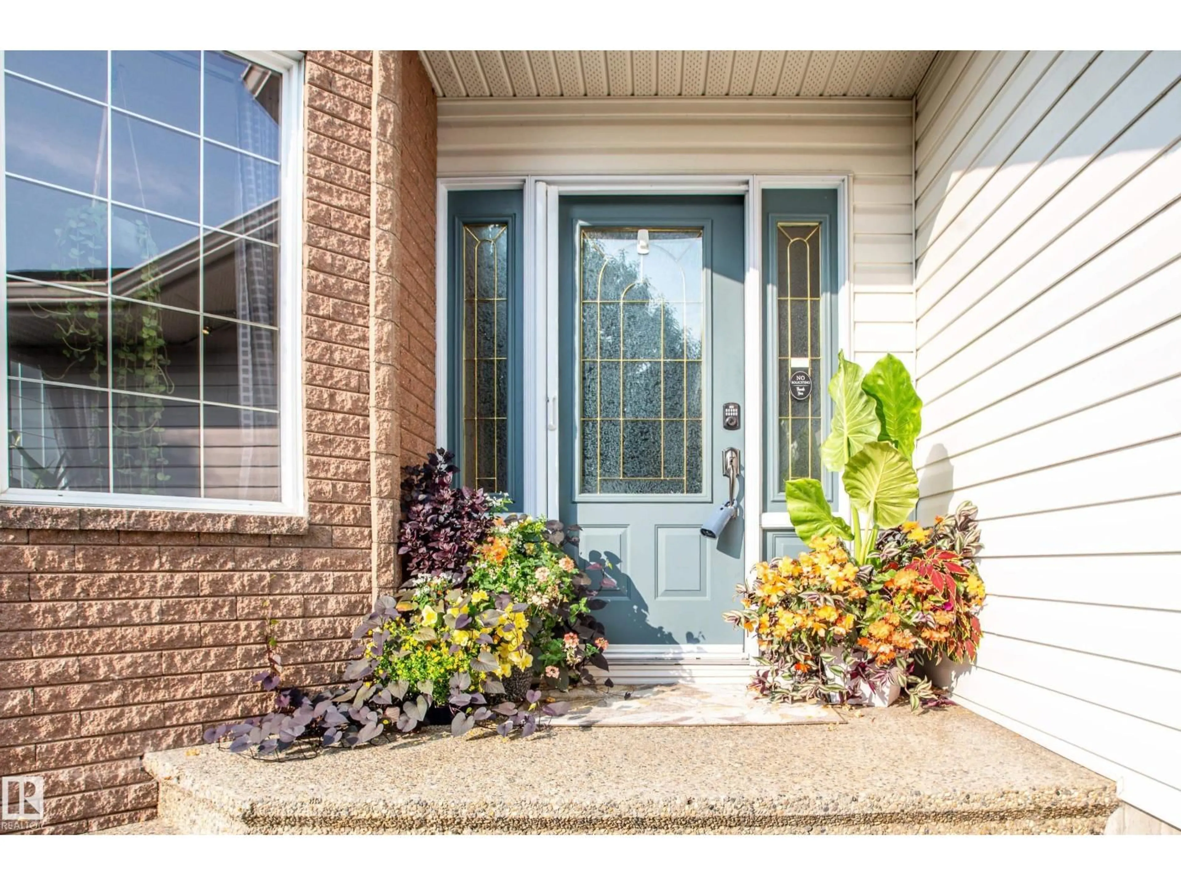 Indoor entryway for 4 BRIARWOOD WY, Stony Plain Alberta T7Z2R4