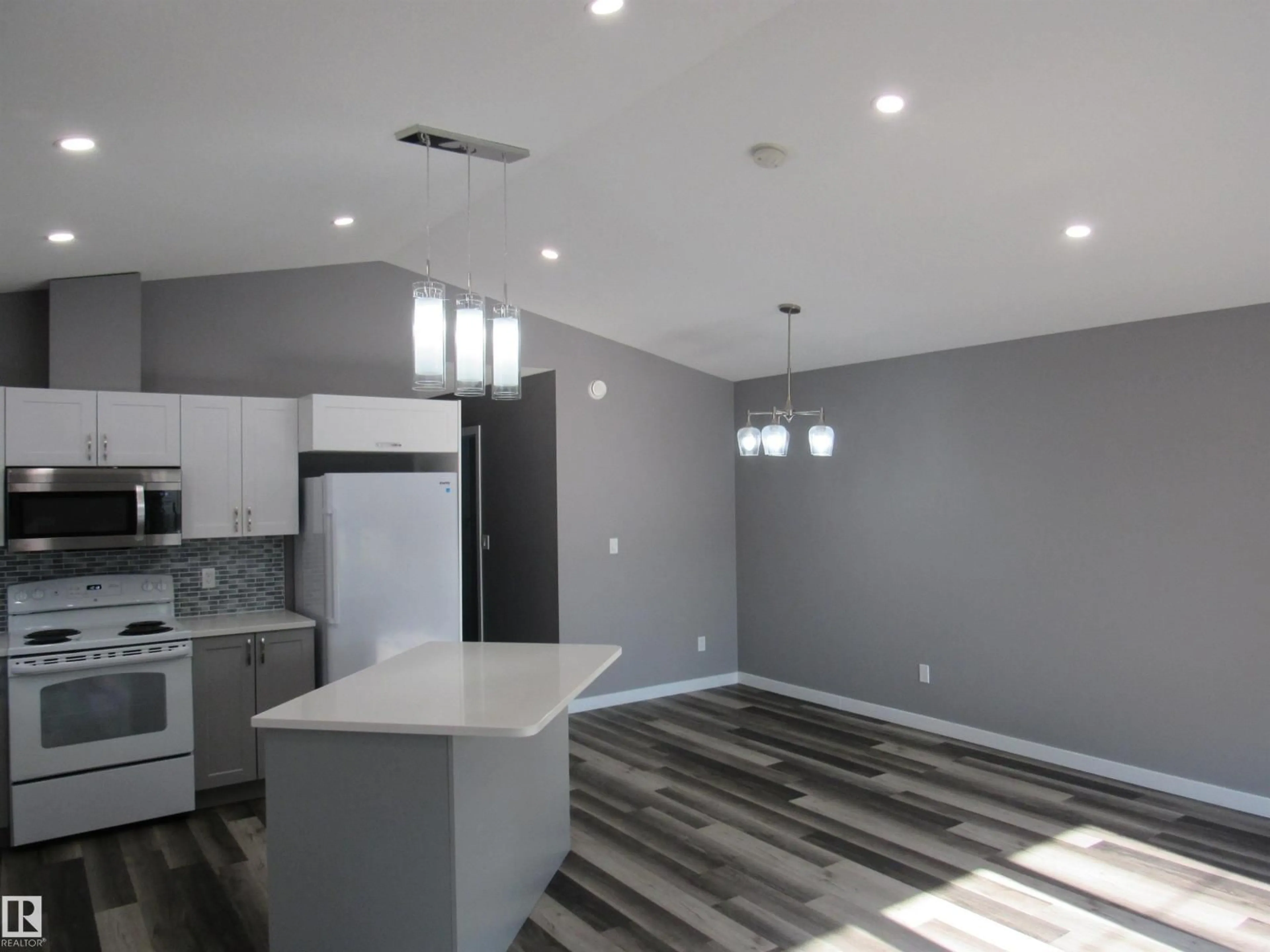 Open concept kitchen, unknown for 5112 54 STREET, Barrhead Alberta T7N1E7