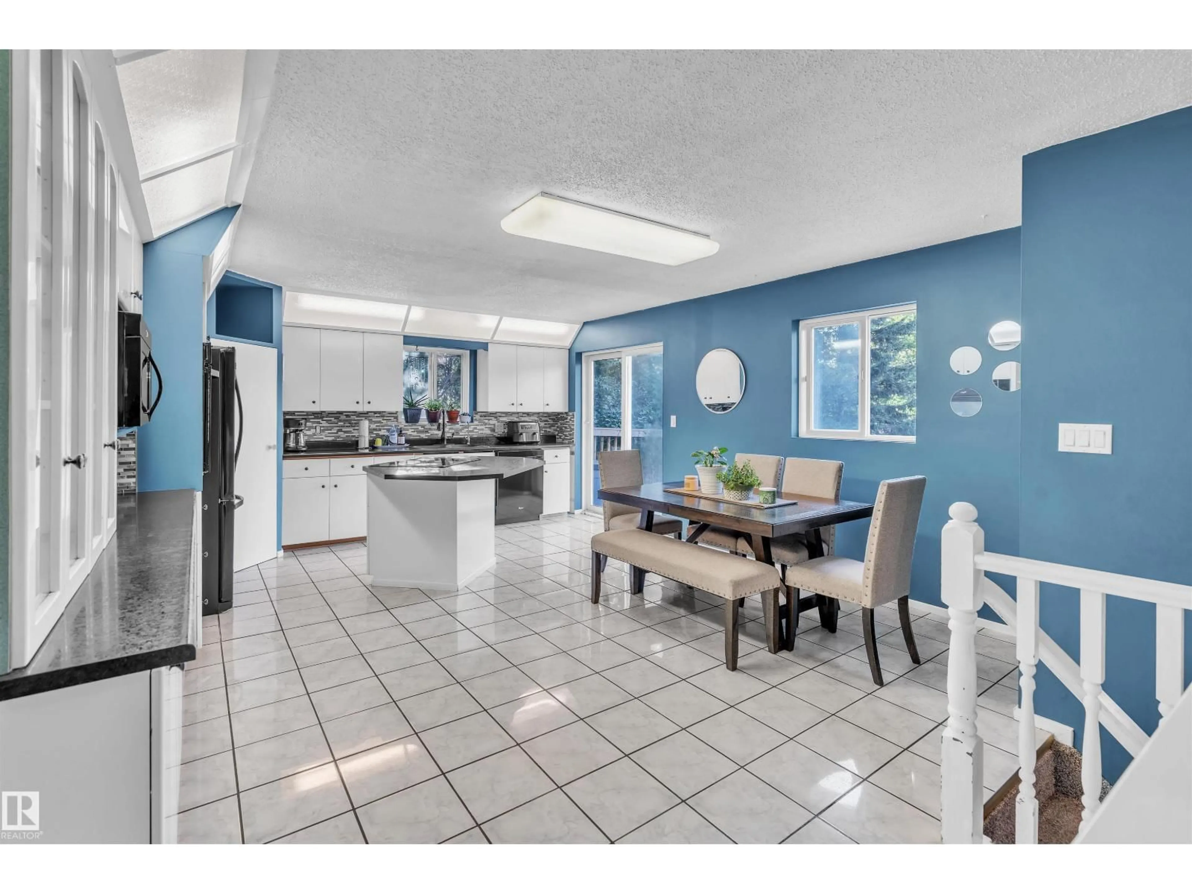 Open concept kitchen, ceramic/tile floor for 42217 TWP RD 624, Rural Bonnyville M.D. Alberta T9M1P2