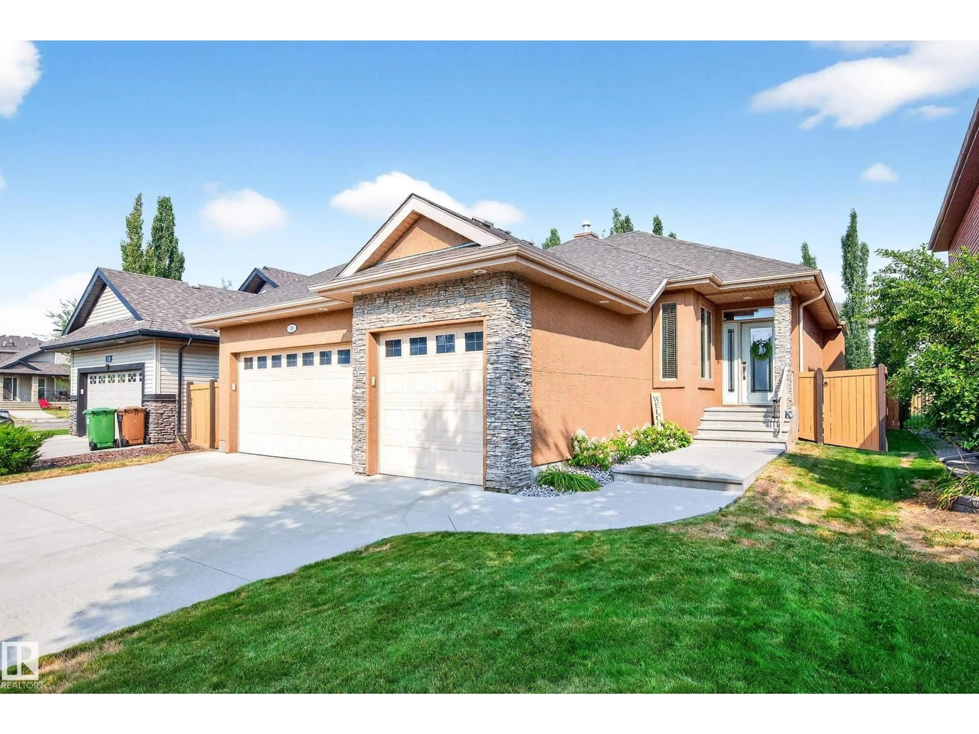 Home with brick exterior material, street for 18 NEWTON PL, St. Albert Alberta T8N3V8