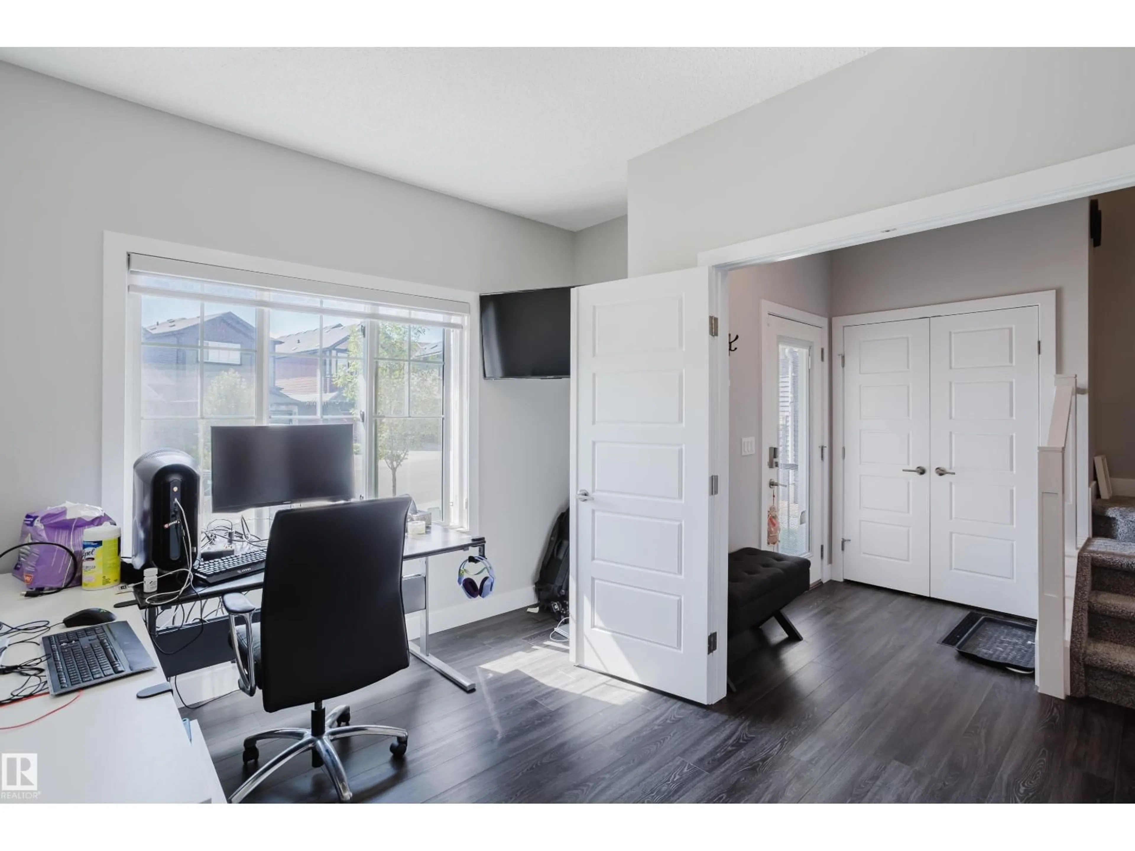 A pic of a room for NW - 8719 223 ST, Edmonton Alberta T5T7L6