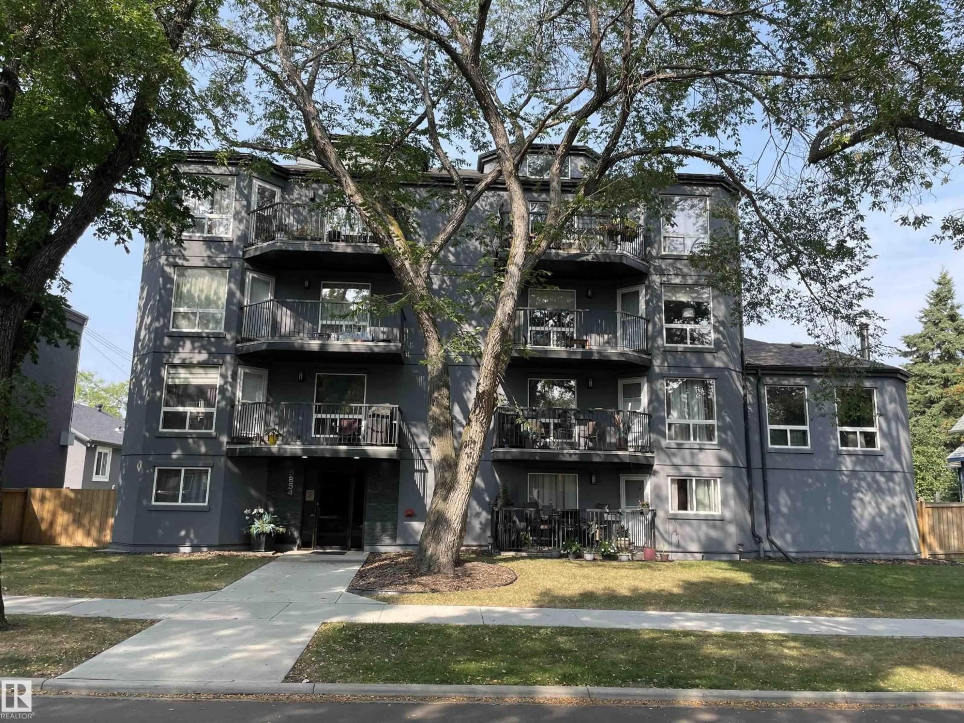 Unknown for #306 - 9854 88 AV, Edmonton Alberta T6E2R3