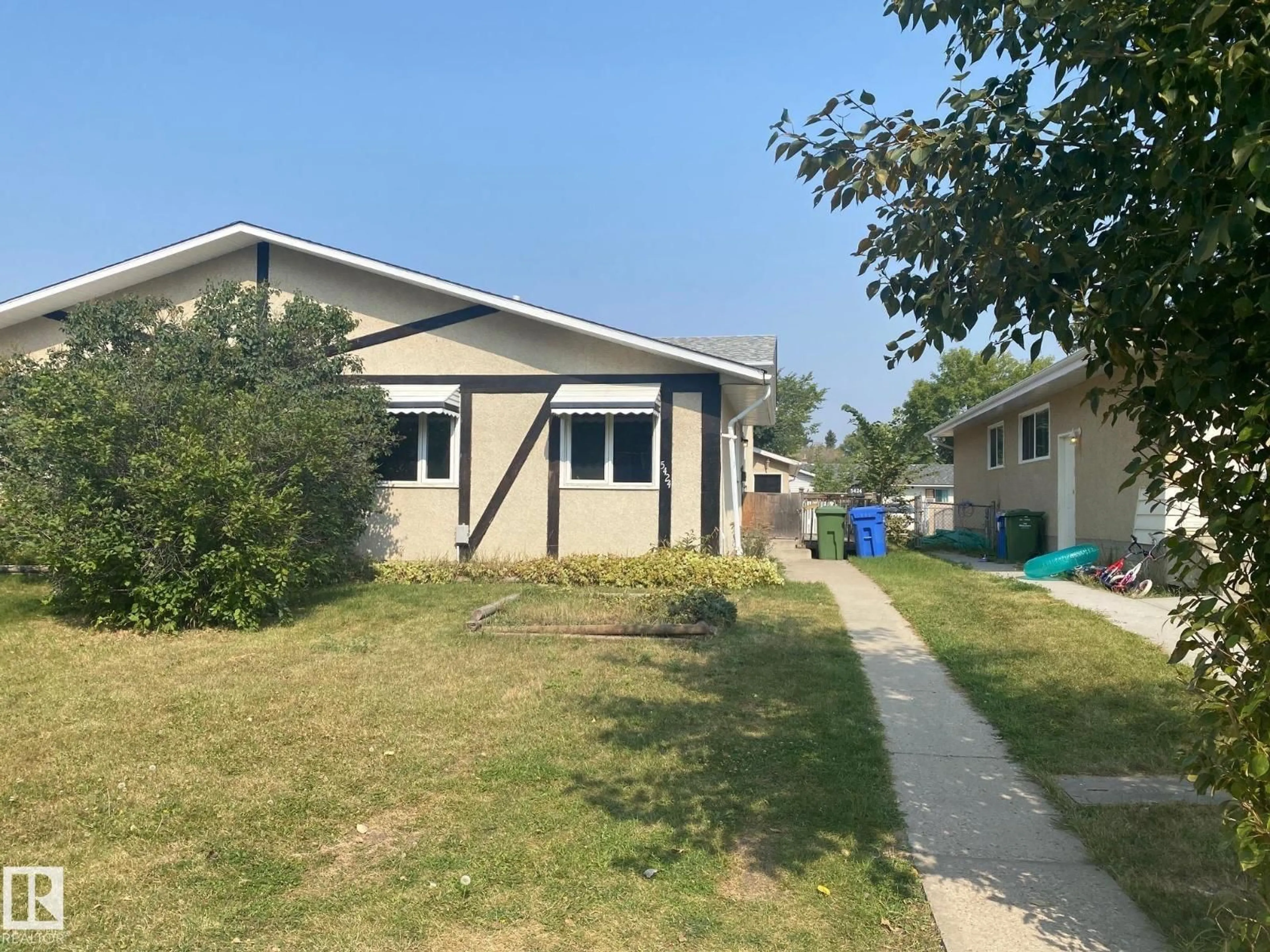 Unknown for 5424 55 AV, Wetaskiwin Alberta T9A1A5